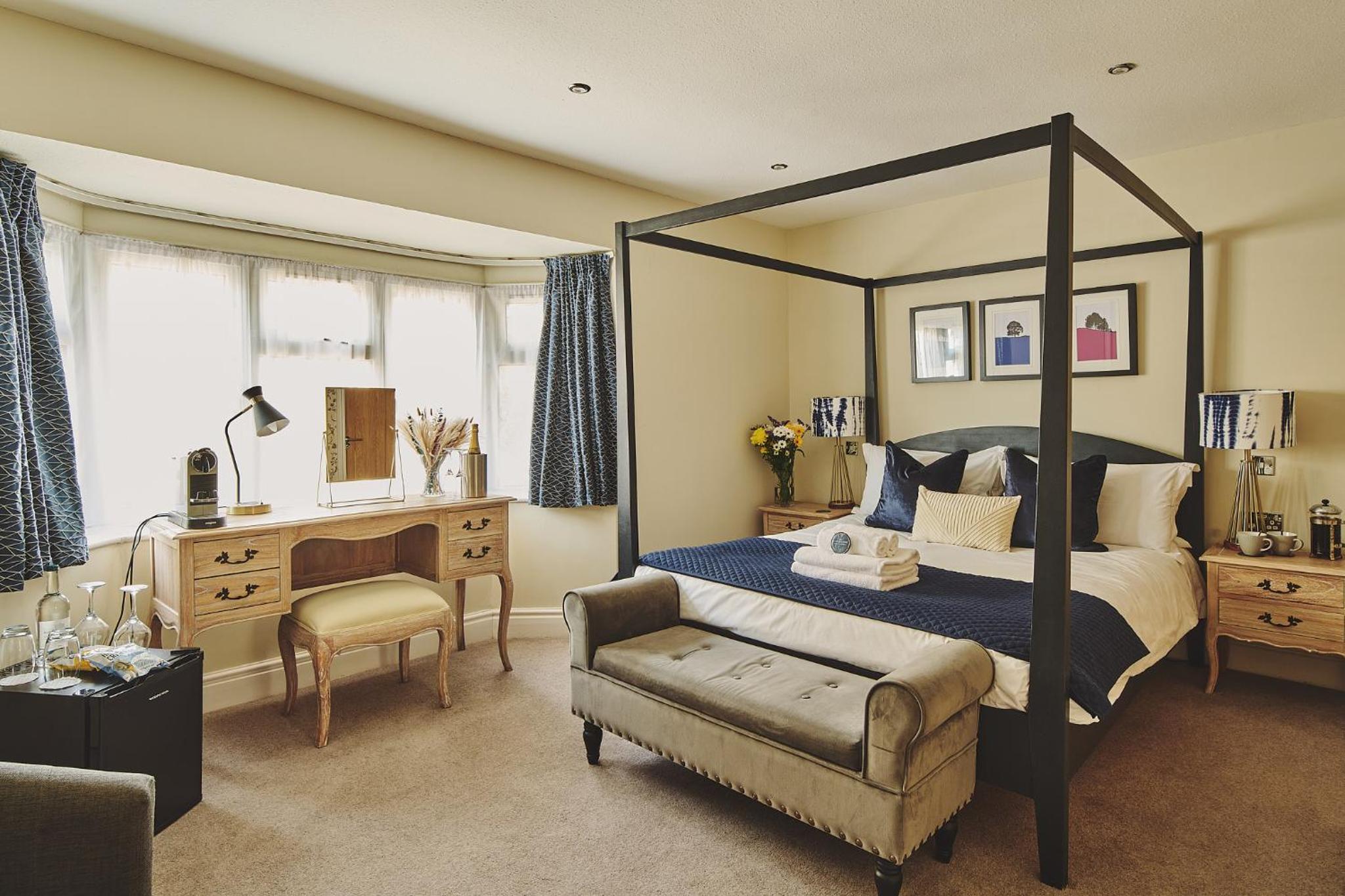Superior Four Poster King Room - Ground Floor