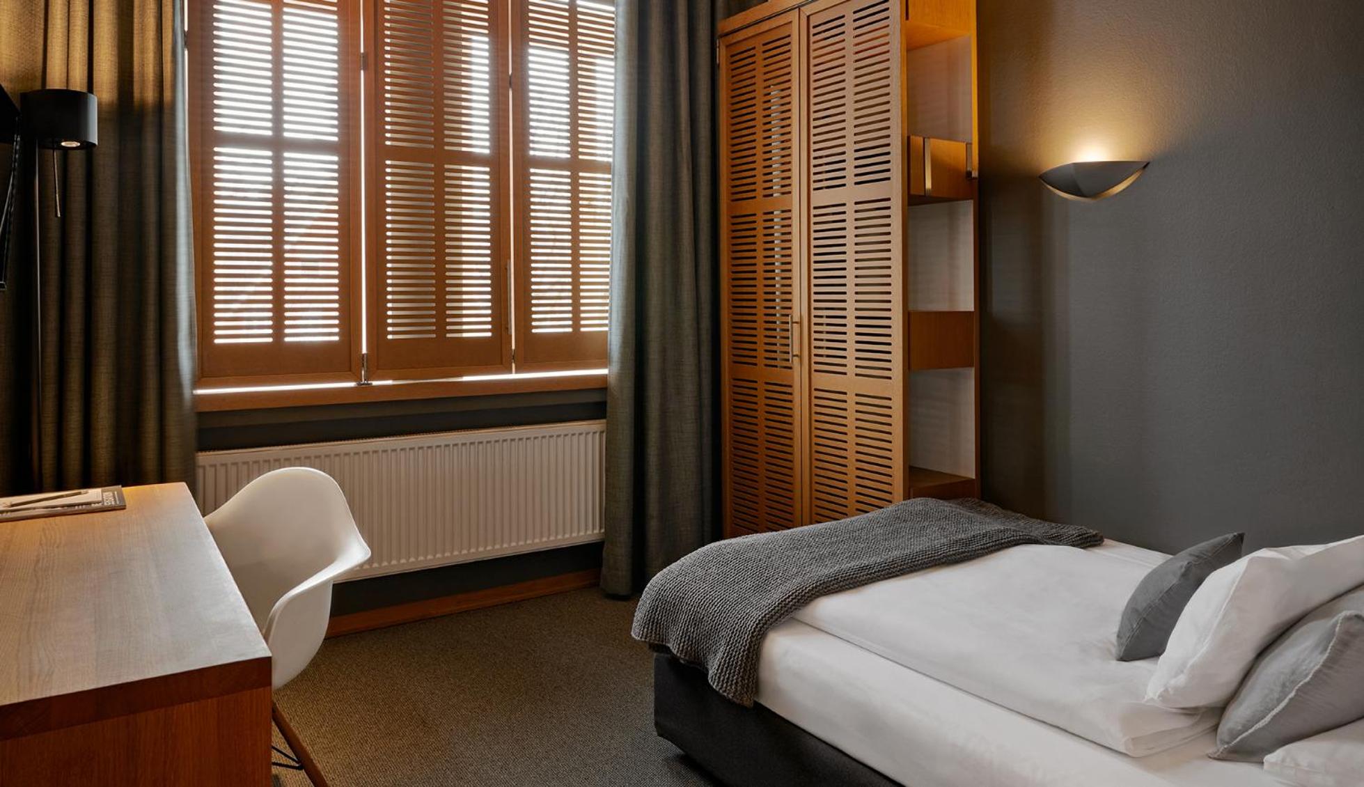 Deluxe Single Room