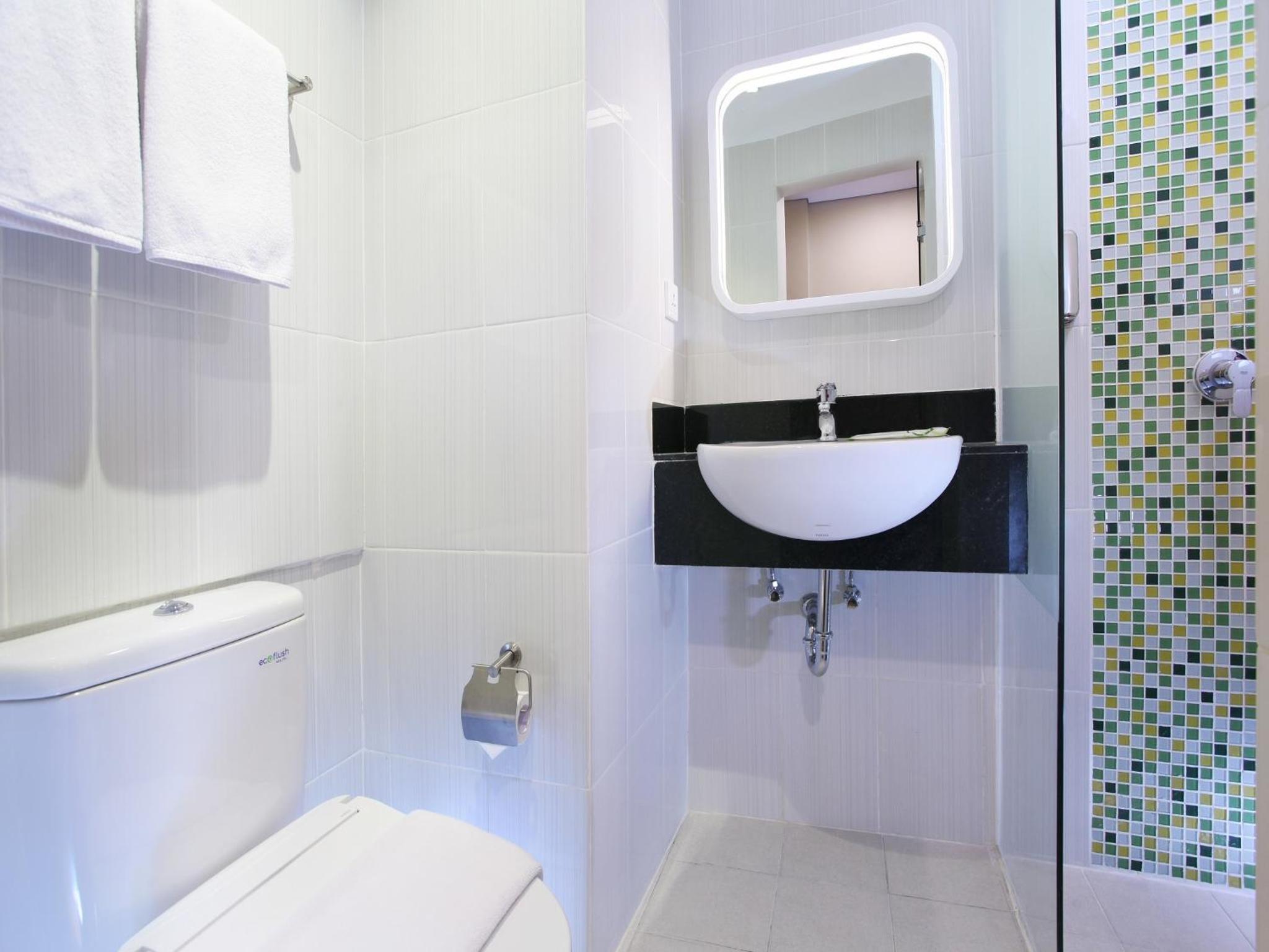  Zest Premium Twin Room photo 2