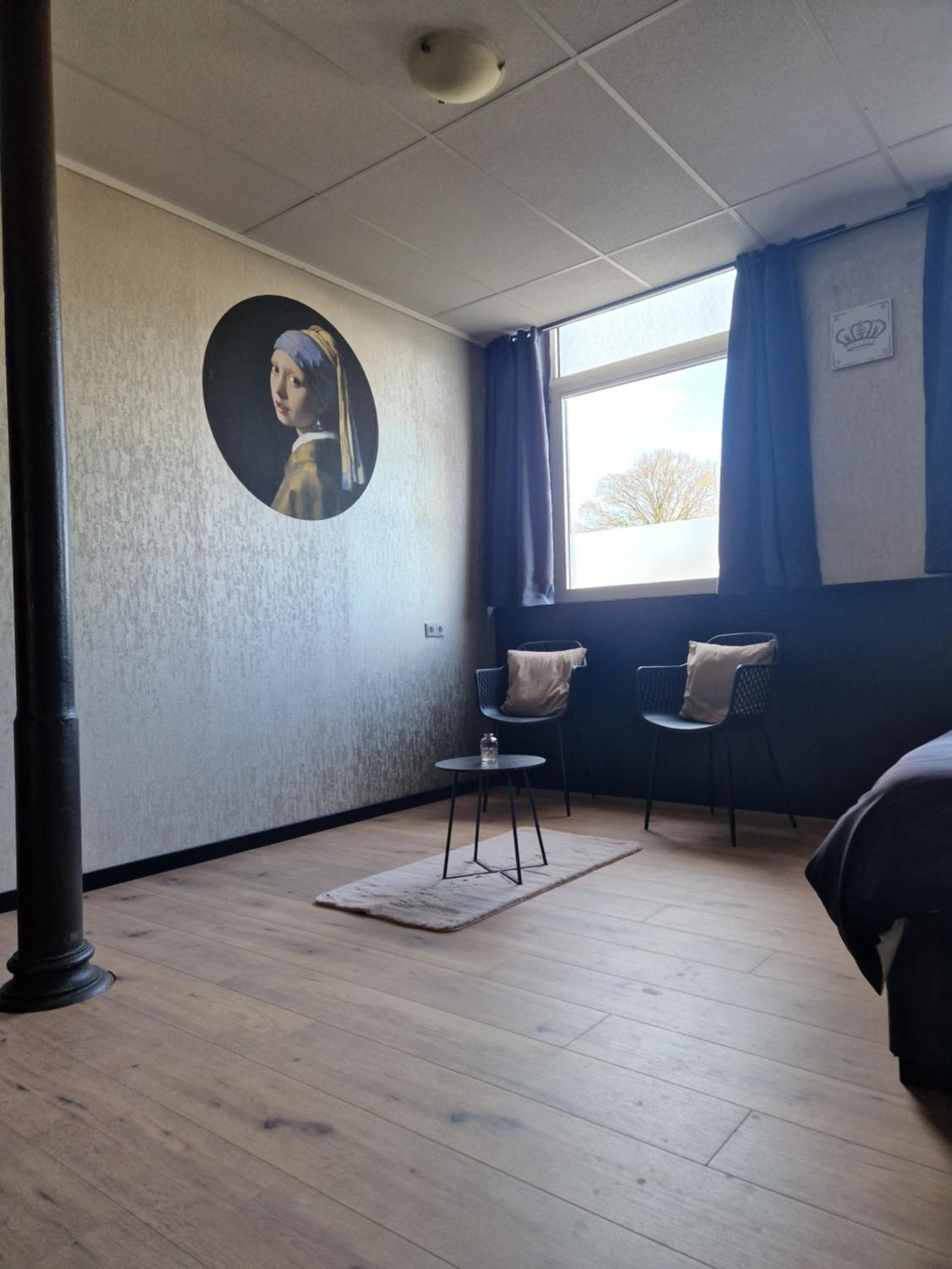 Deluxe Family Room photo 1