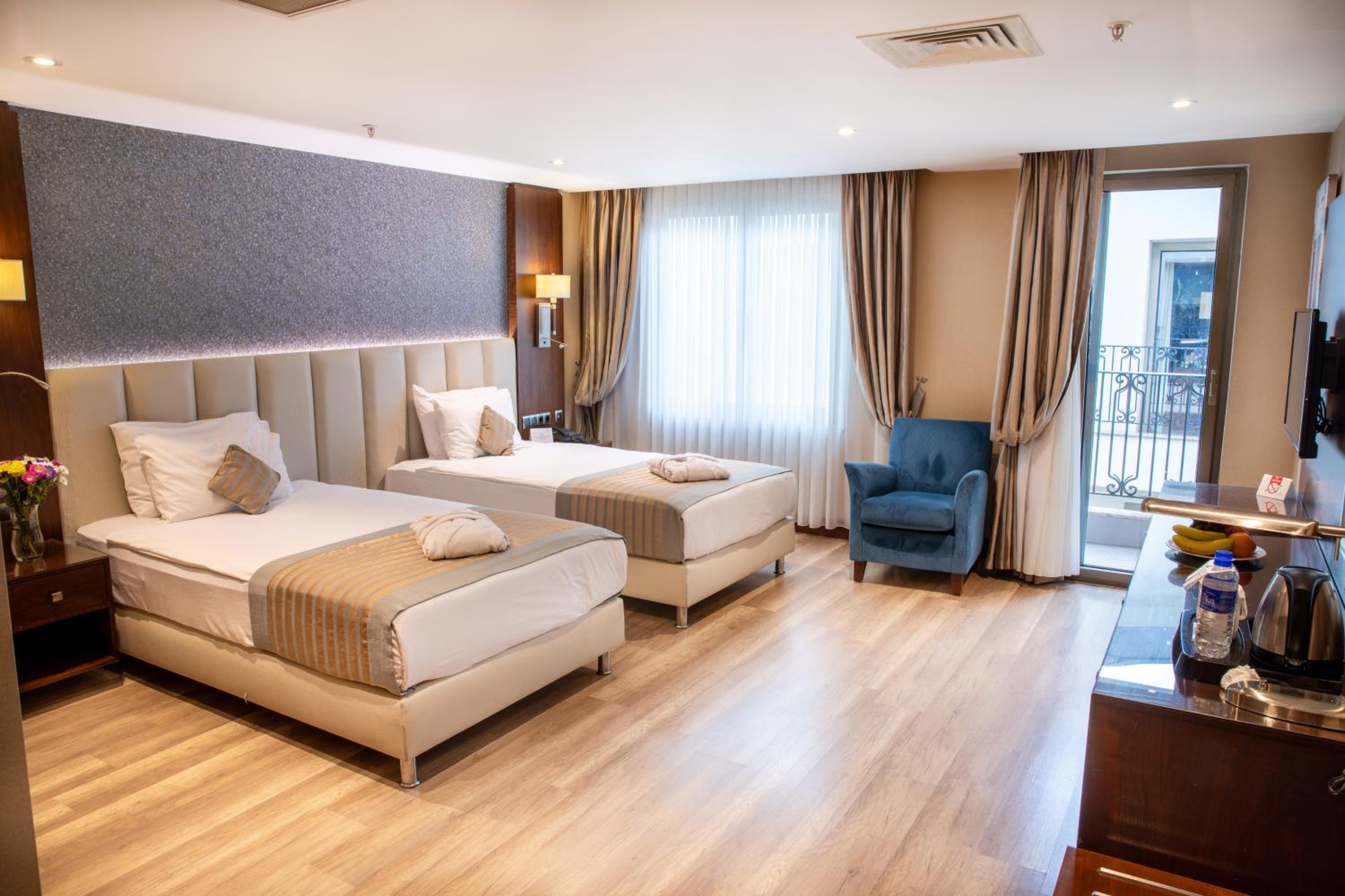 Superior Twin Room photo 1