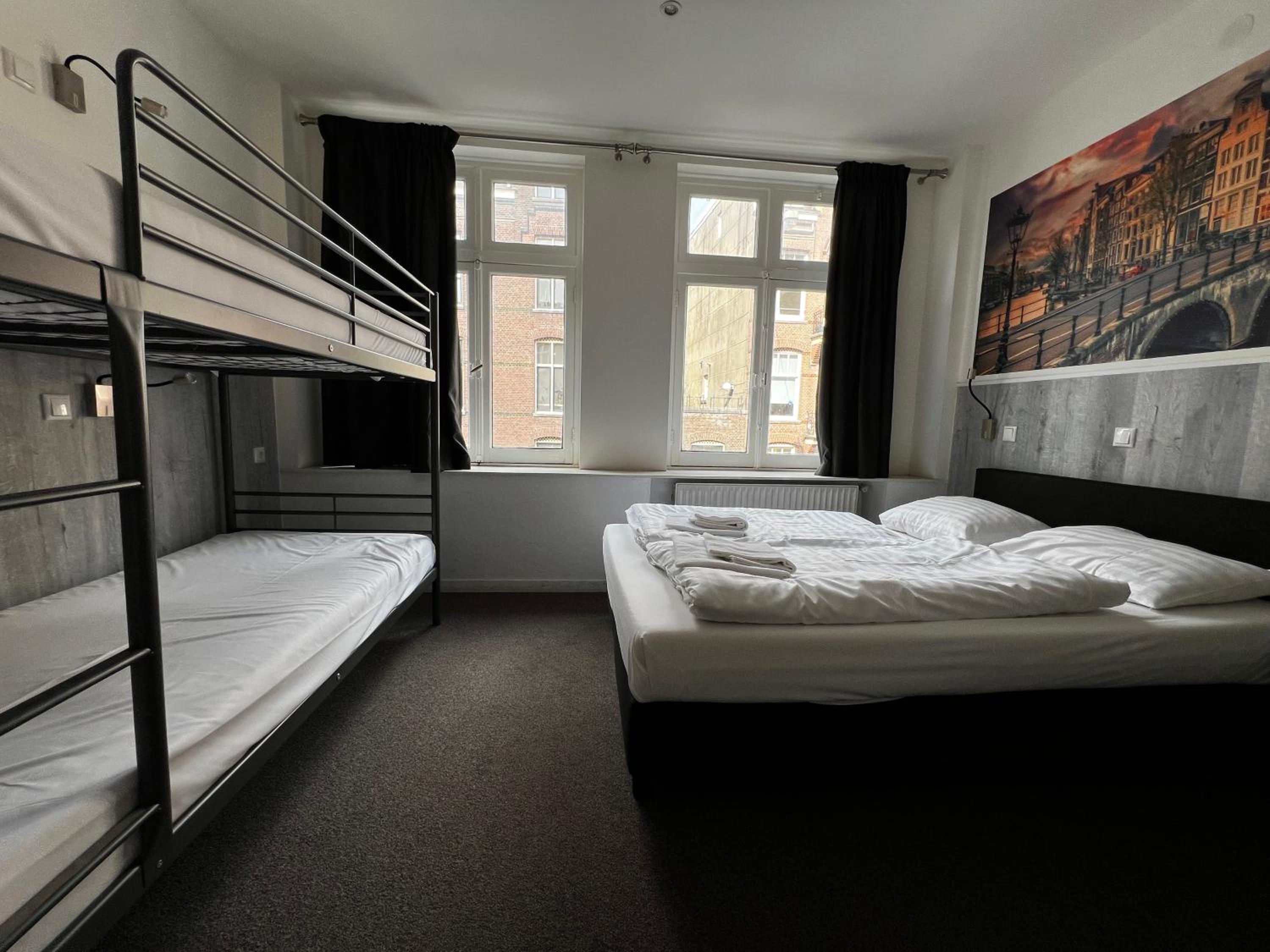 Classic Quadruple Room photo 1