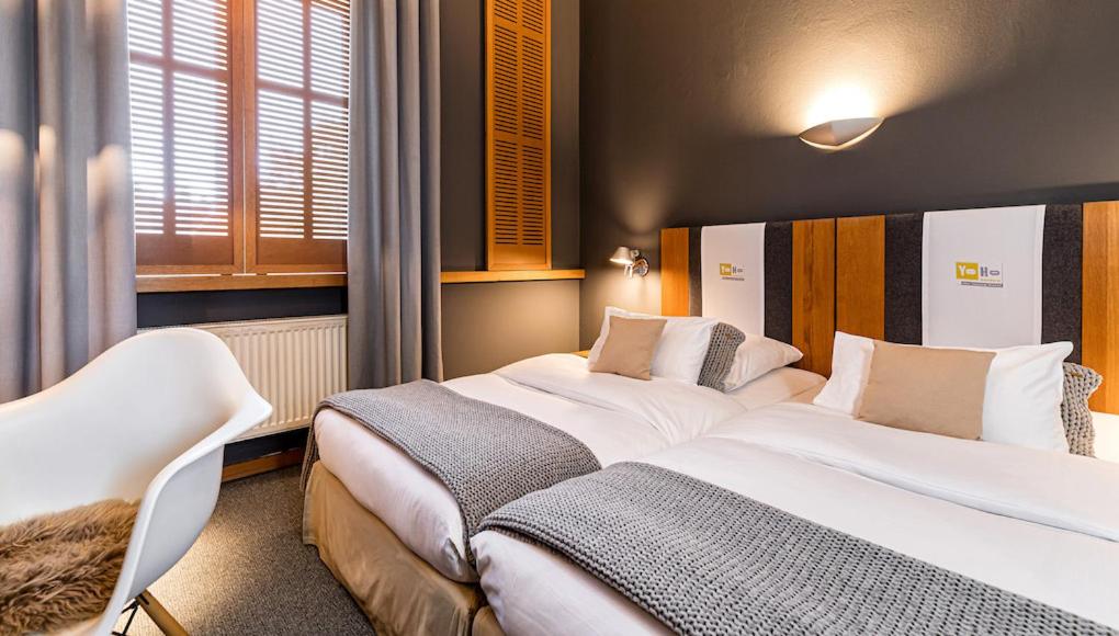 Double Room thumbnail 5