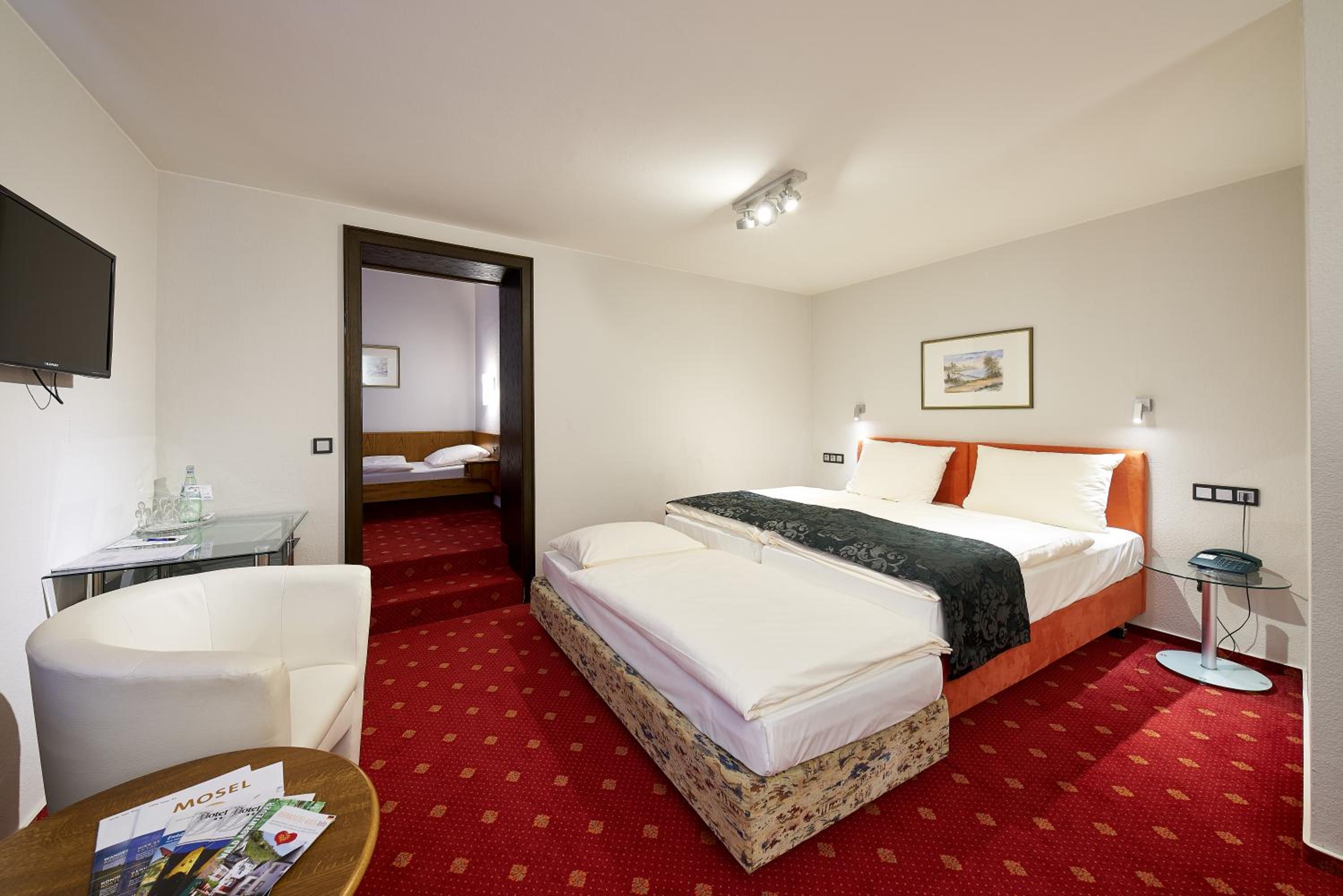 Triple Room photo 3