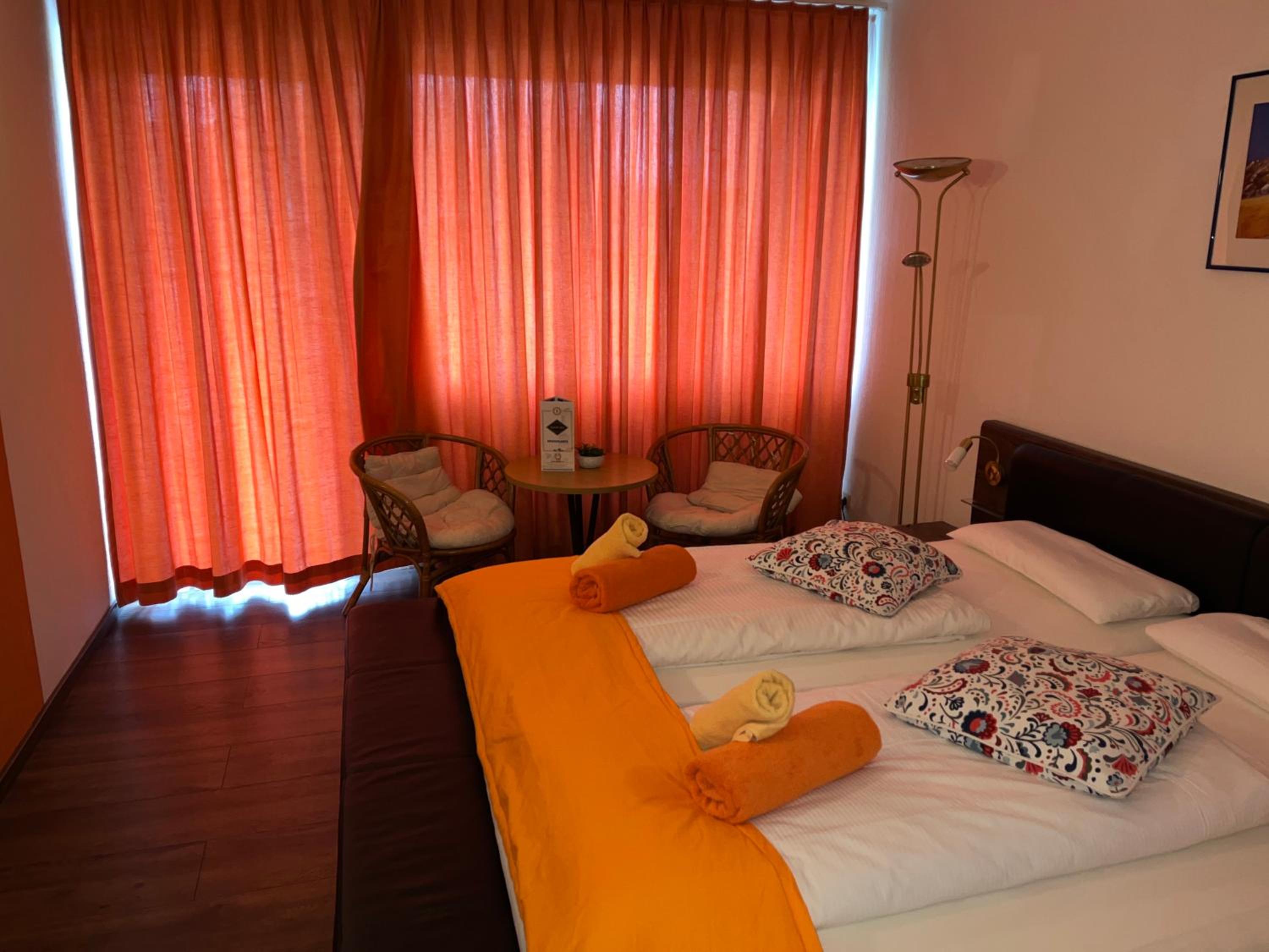 Budget Double Room photo 2