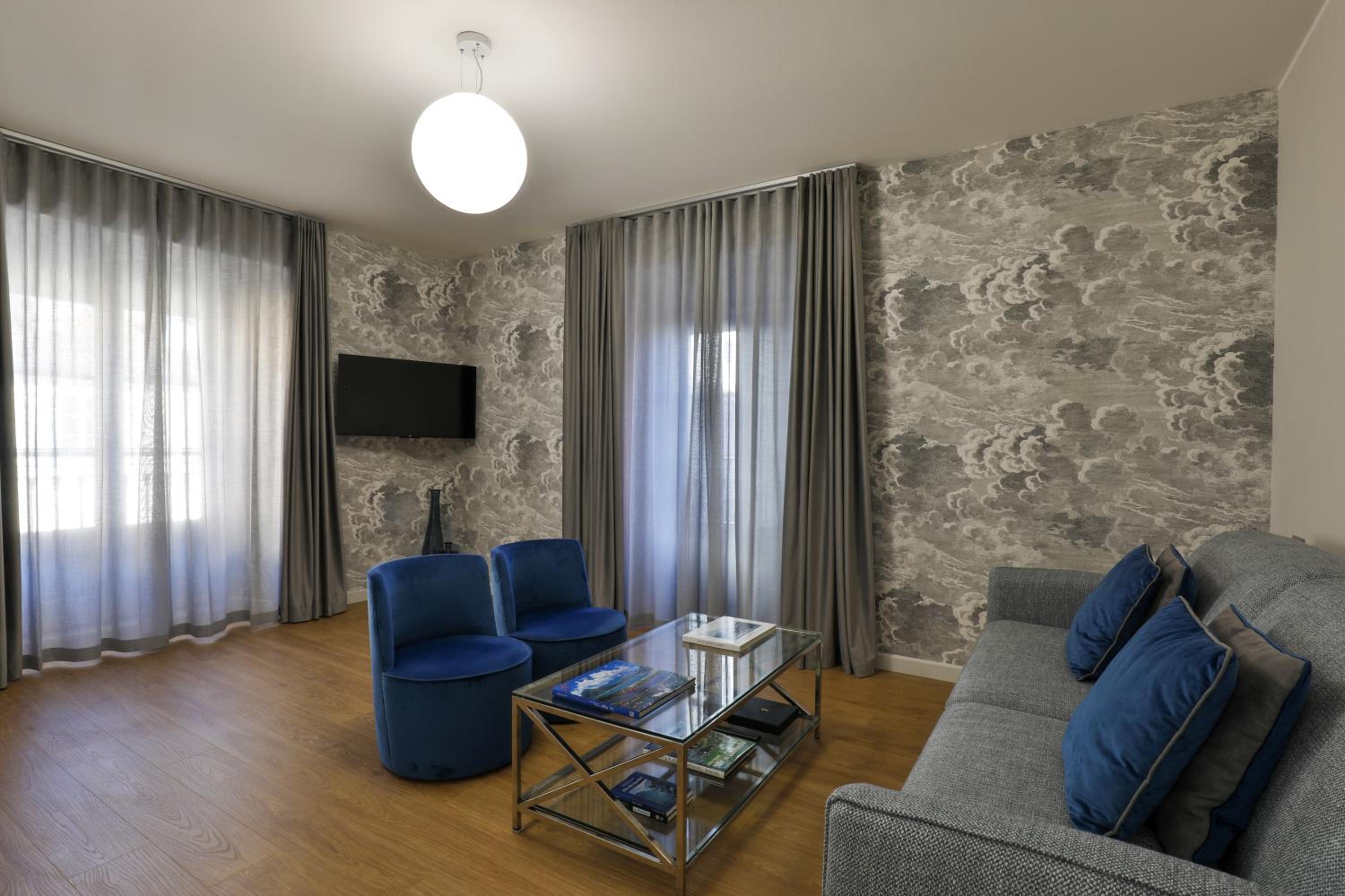 Apartment with Duomo view - Photo 11