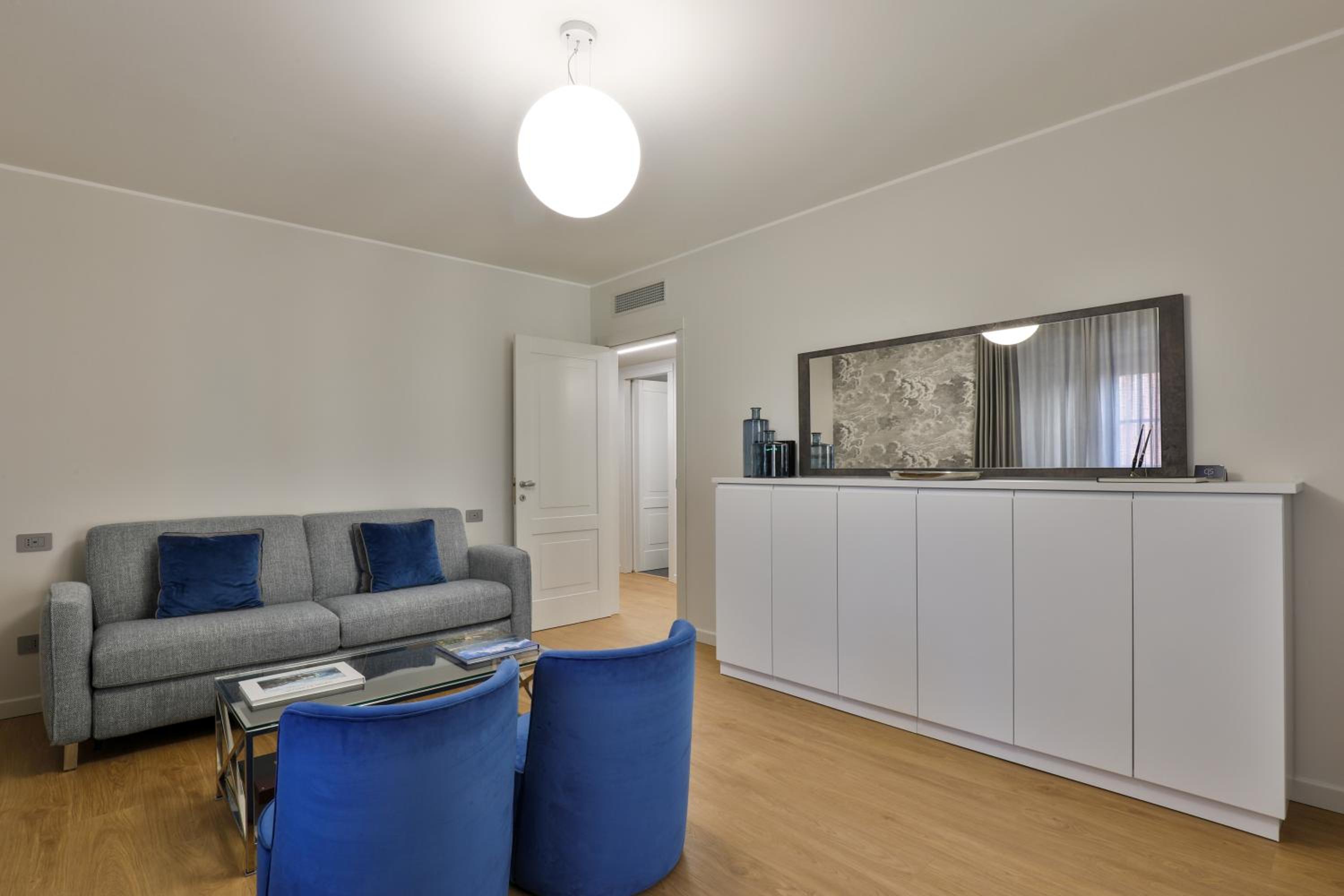 Apartment with Duomo view - Photo 14