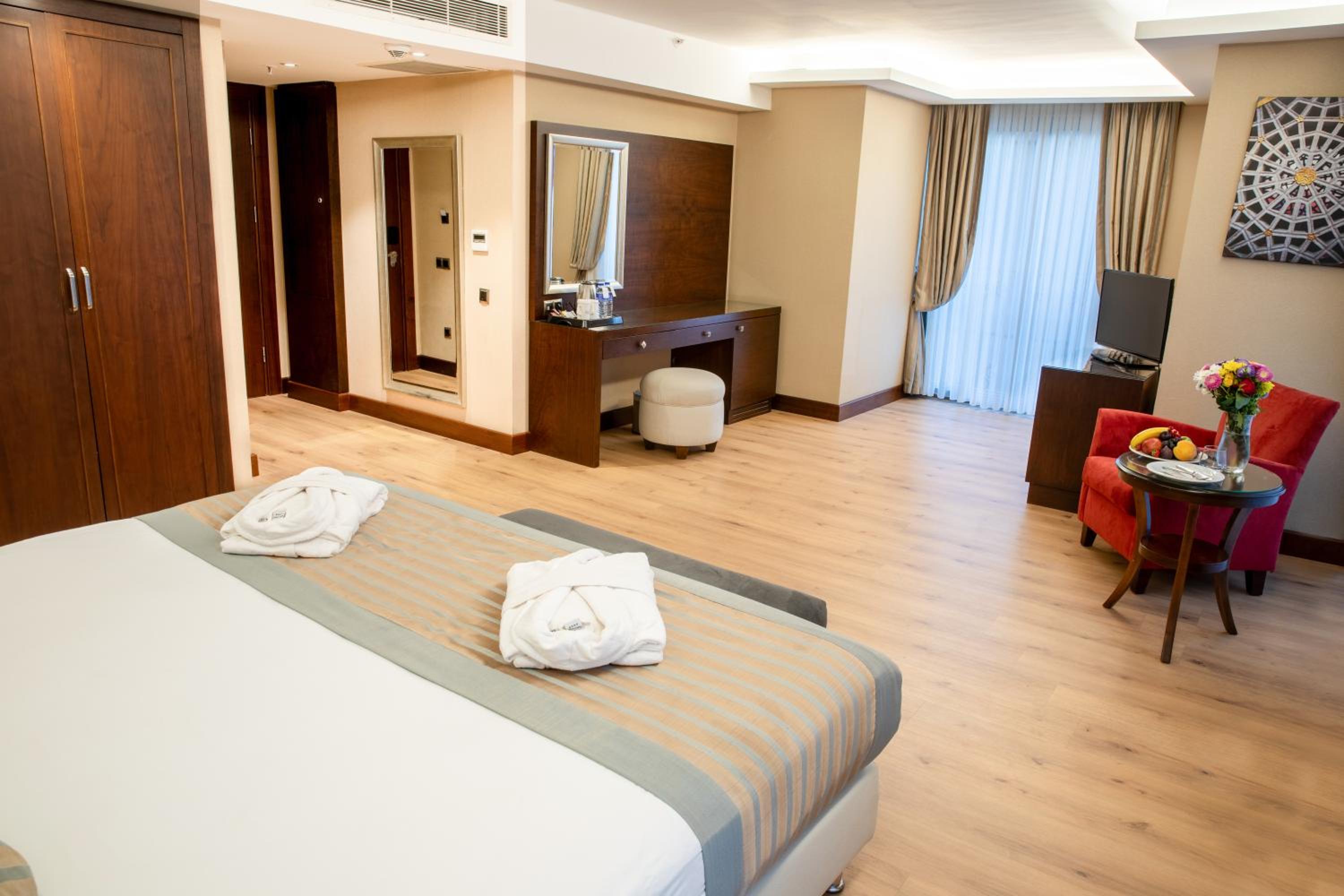 Deluxe Double Room photo 2