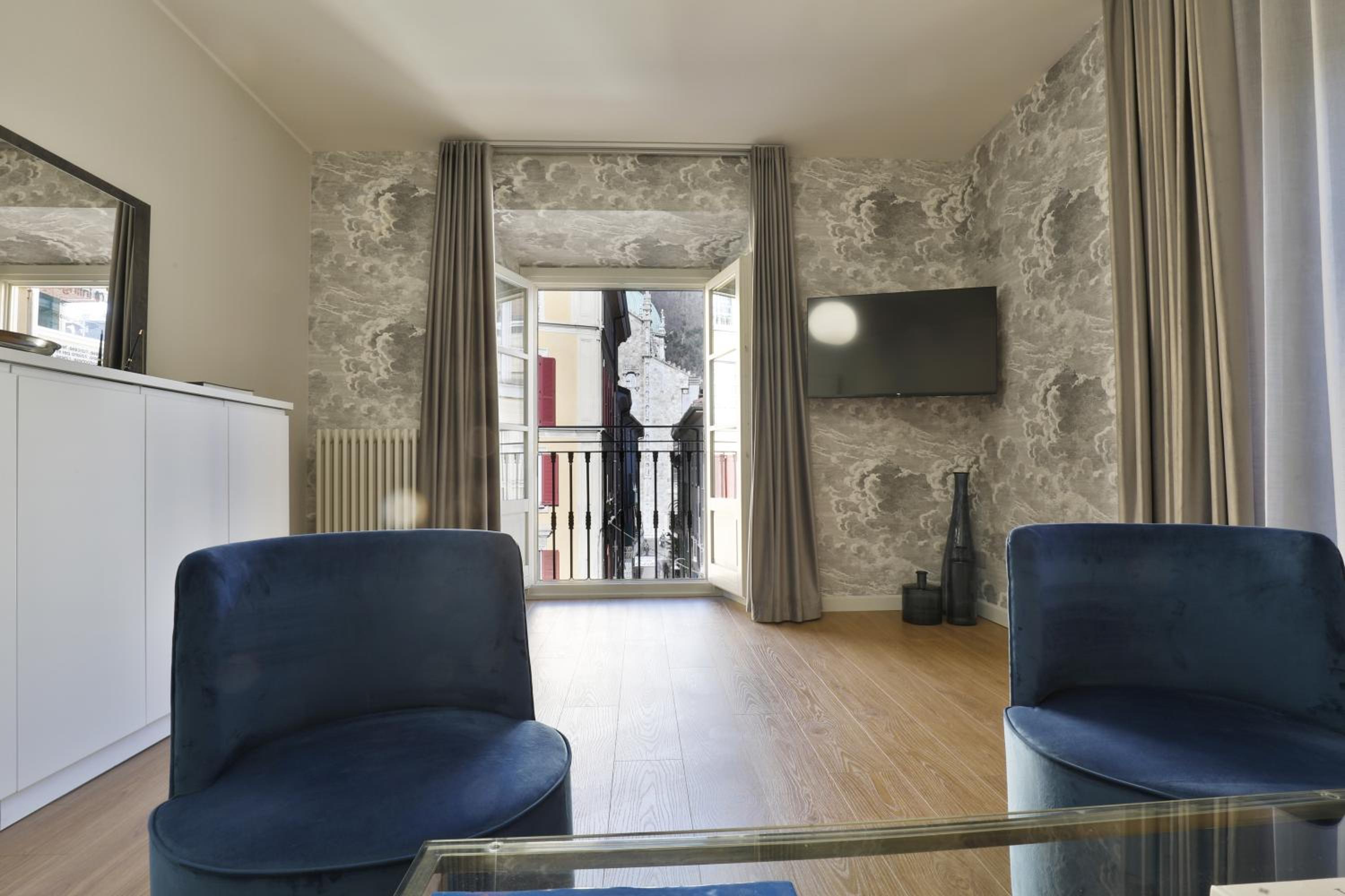 Apartment with Duomo view - Photo 13