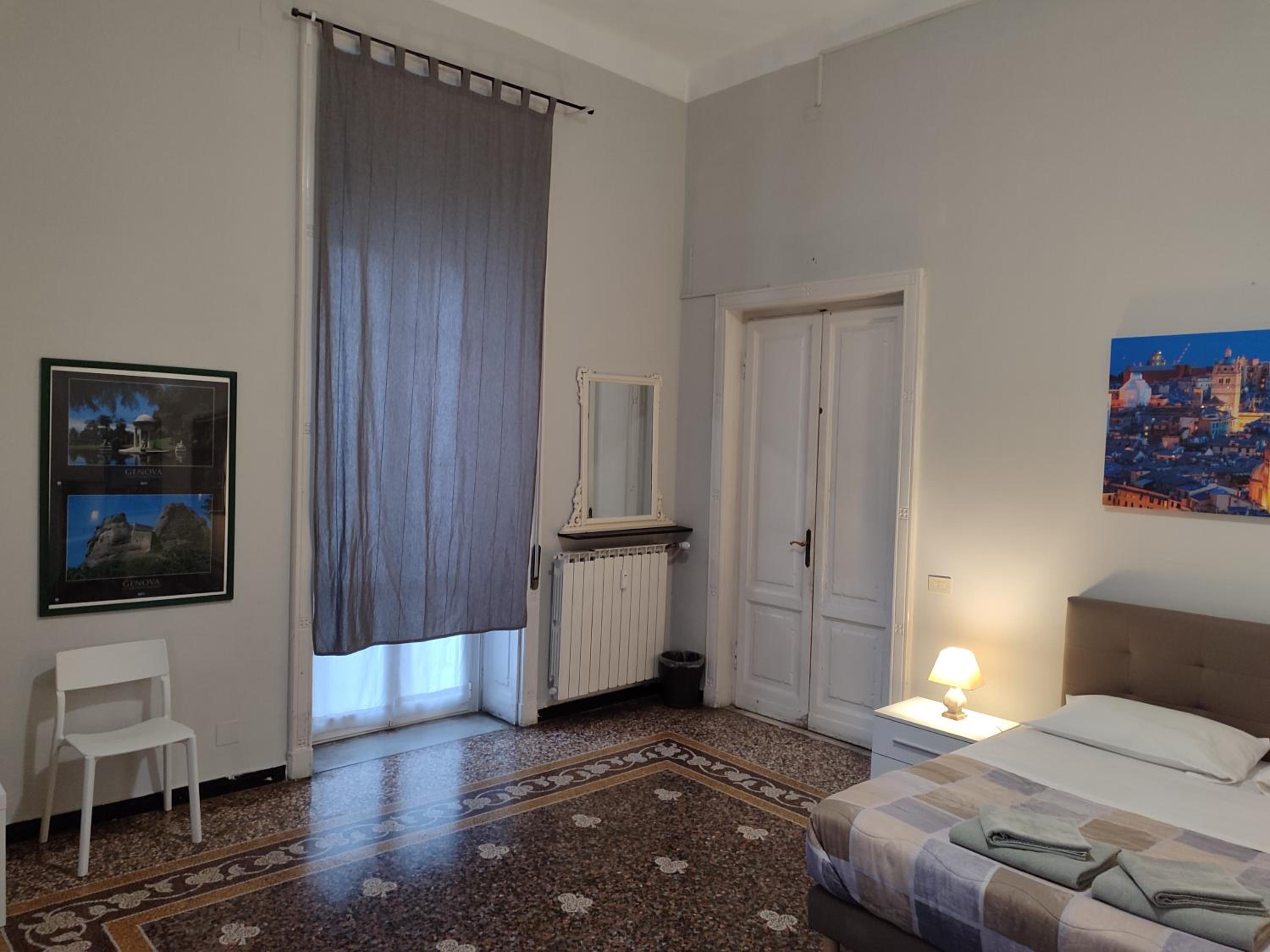 Double Room with Private External Bathroom photo 3