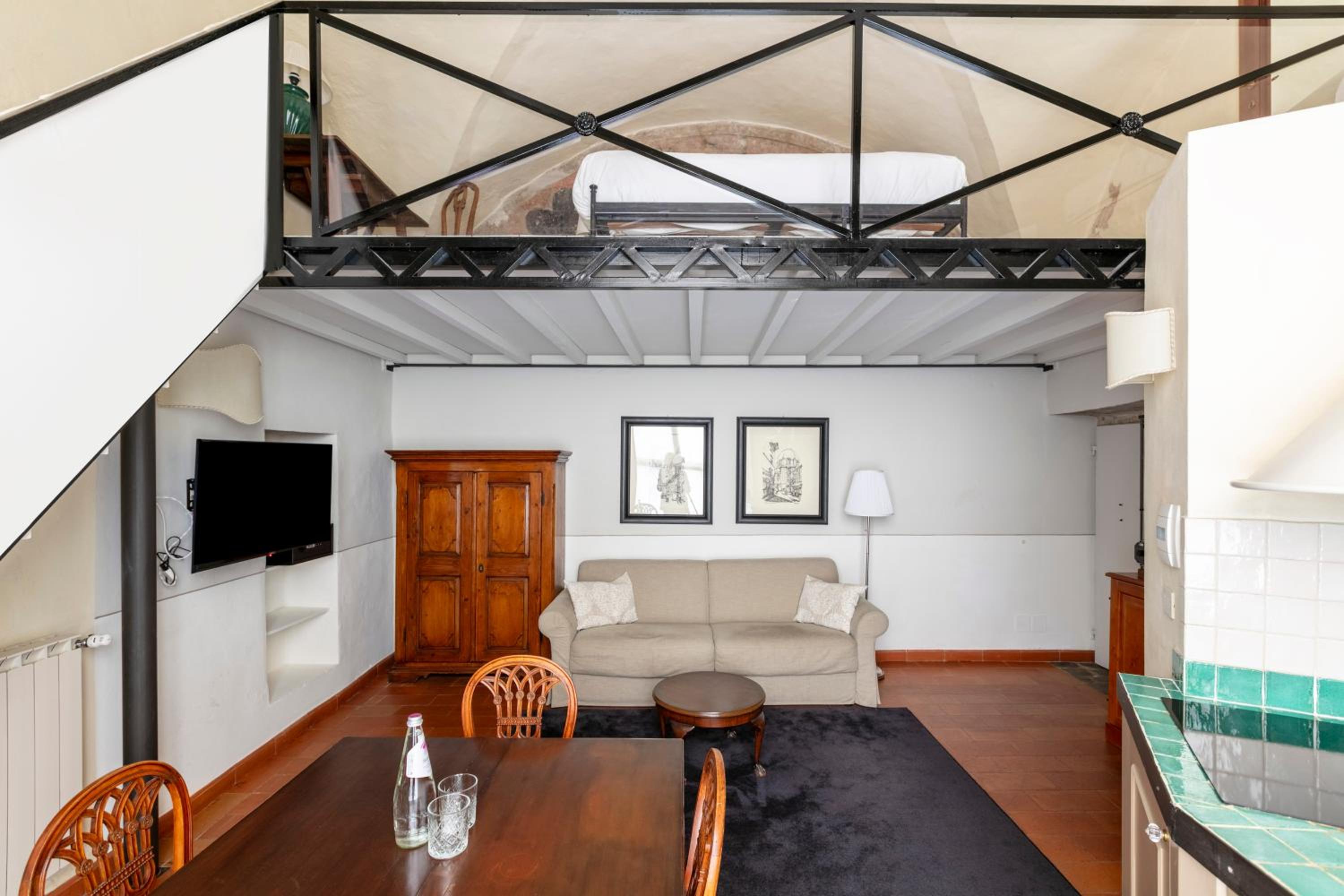 1 Bedroom Apartment with Sofa Bed - Duplex photo 3