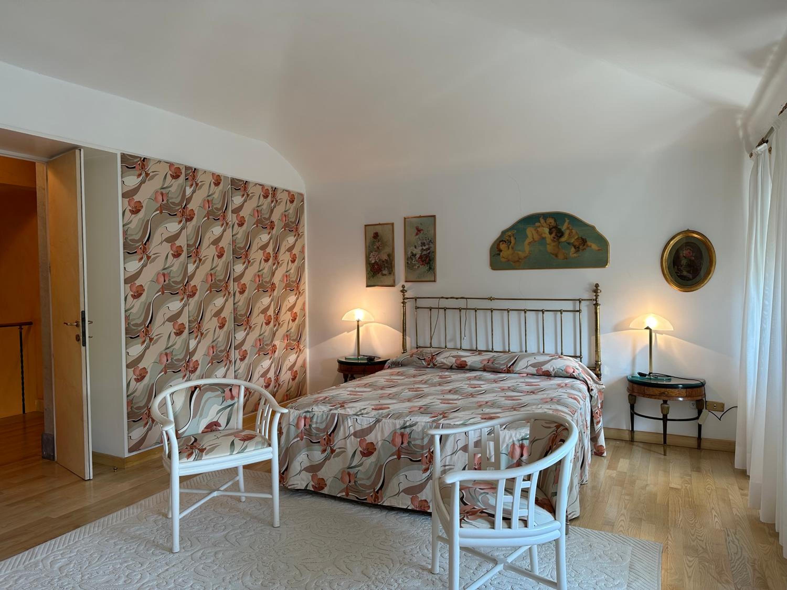 Villa photo 3