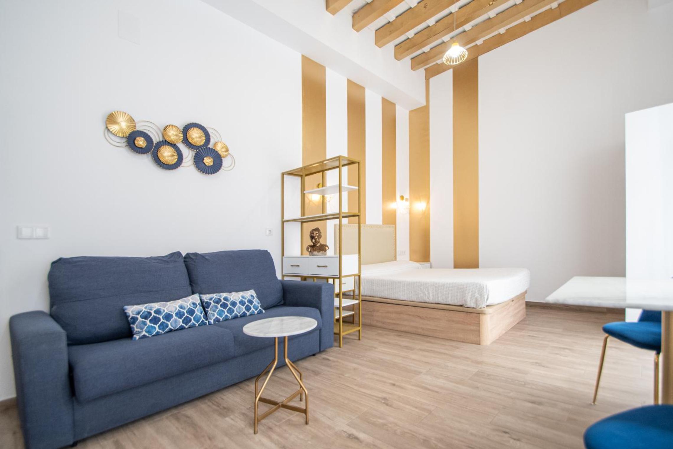 Estudio con Balcón
