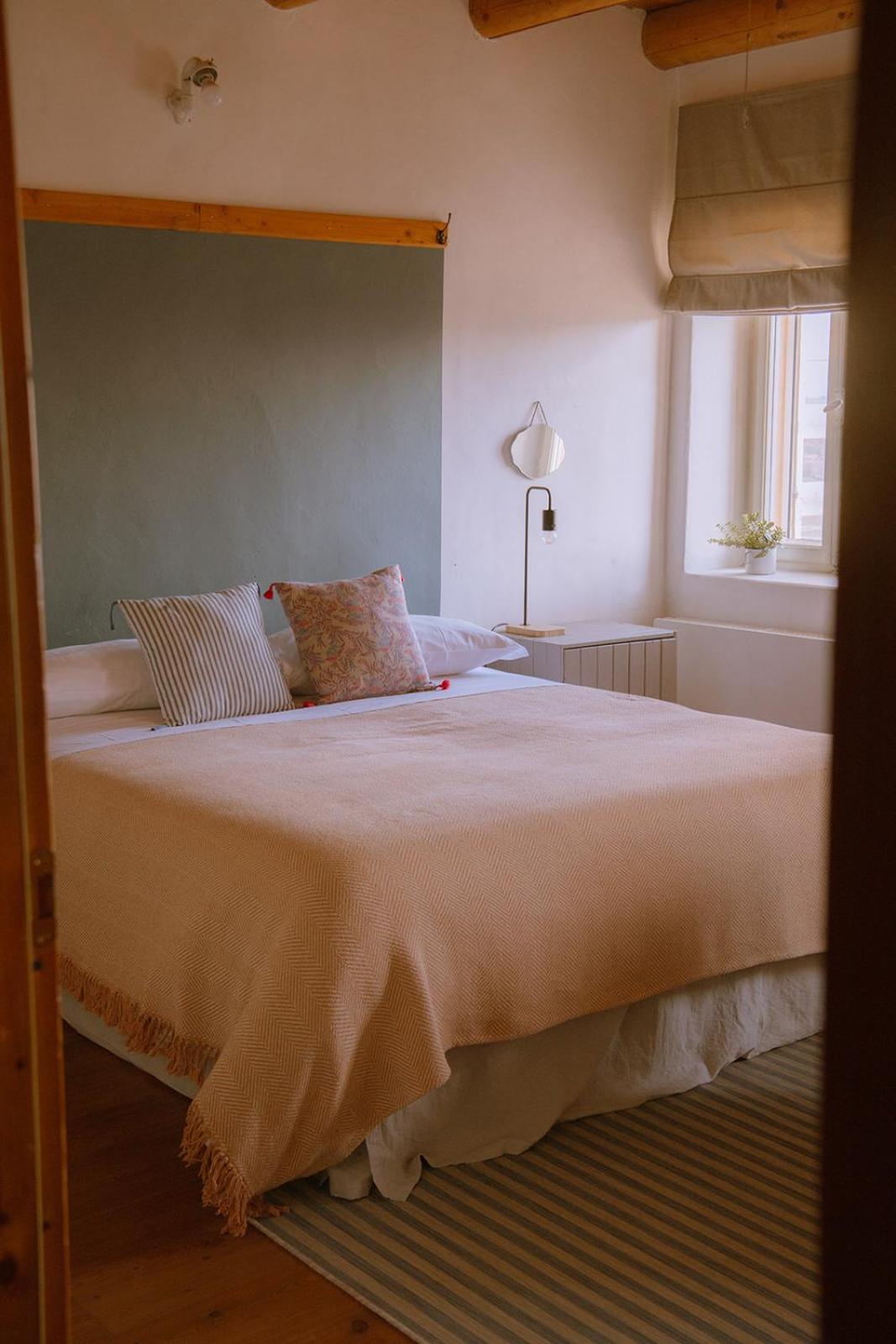 Double Room with Private Bathroom photo 2