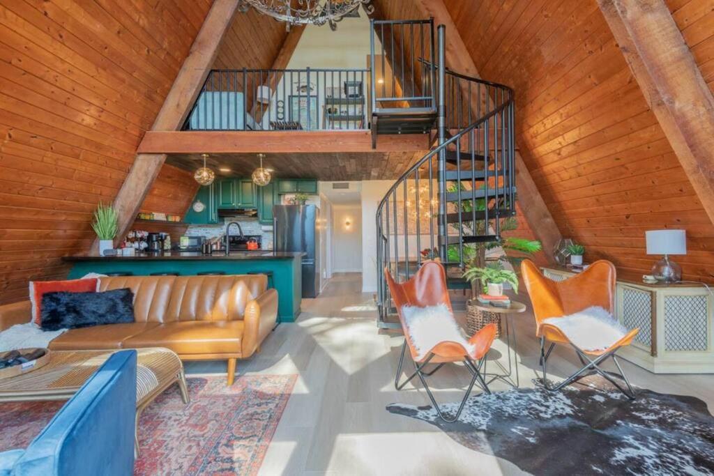Four-Bedroom House photo 1