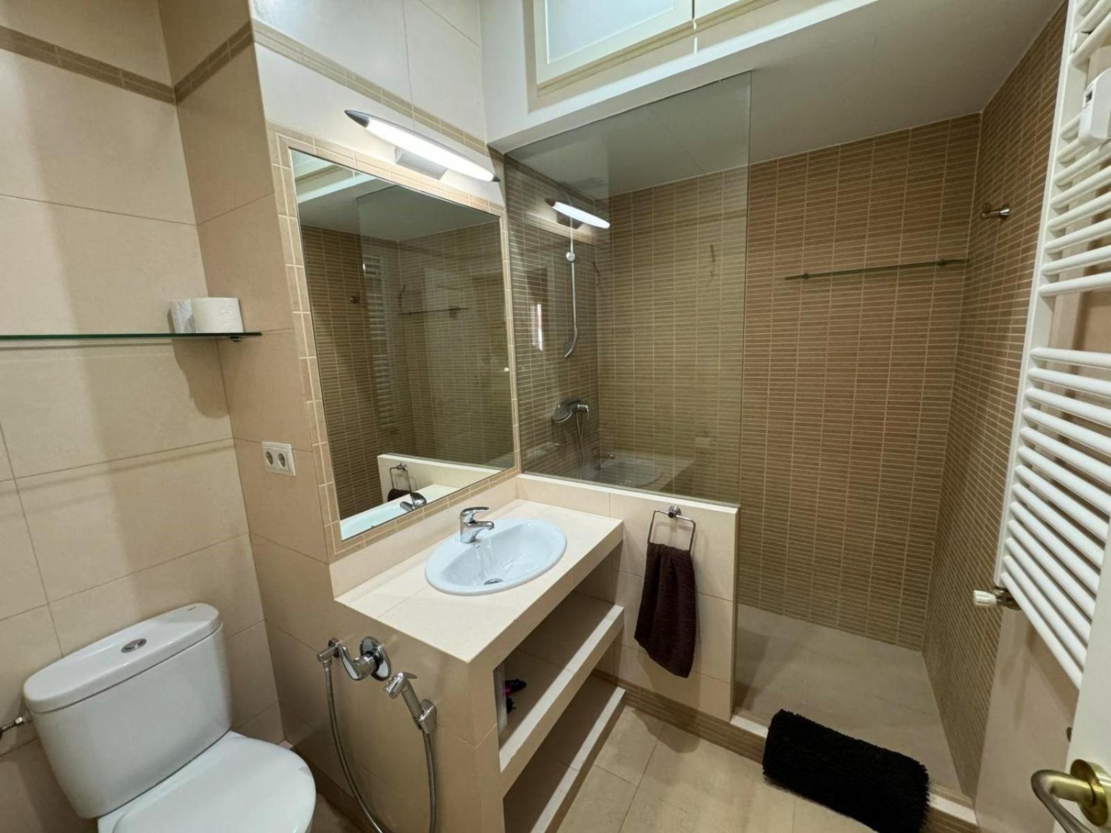 Standard Double Room with Shared Bathroom photo 2
