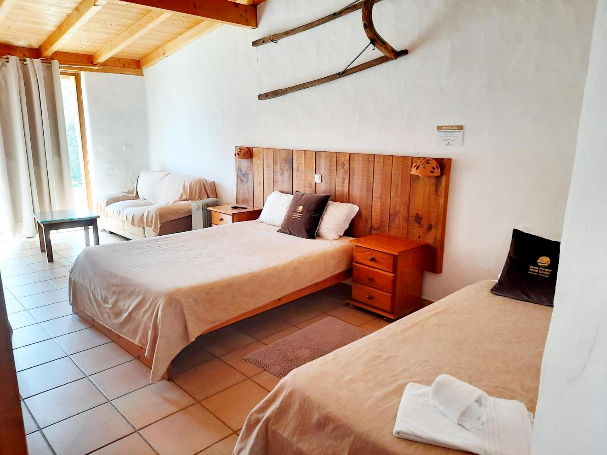 Double Room - Photo 11