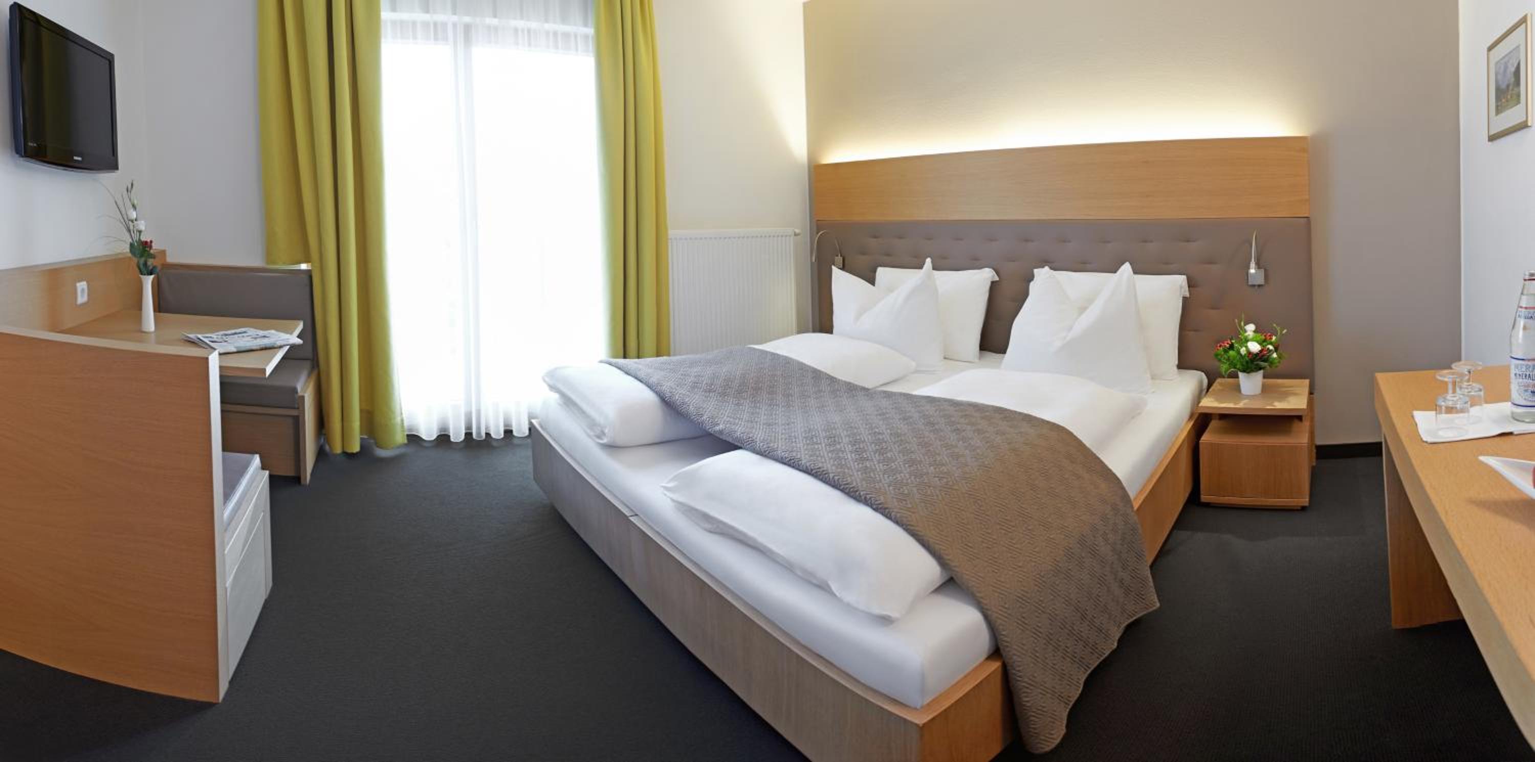 Superior Double Room - Photo 1