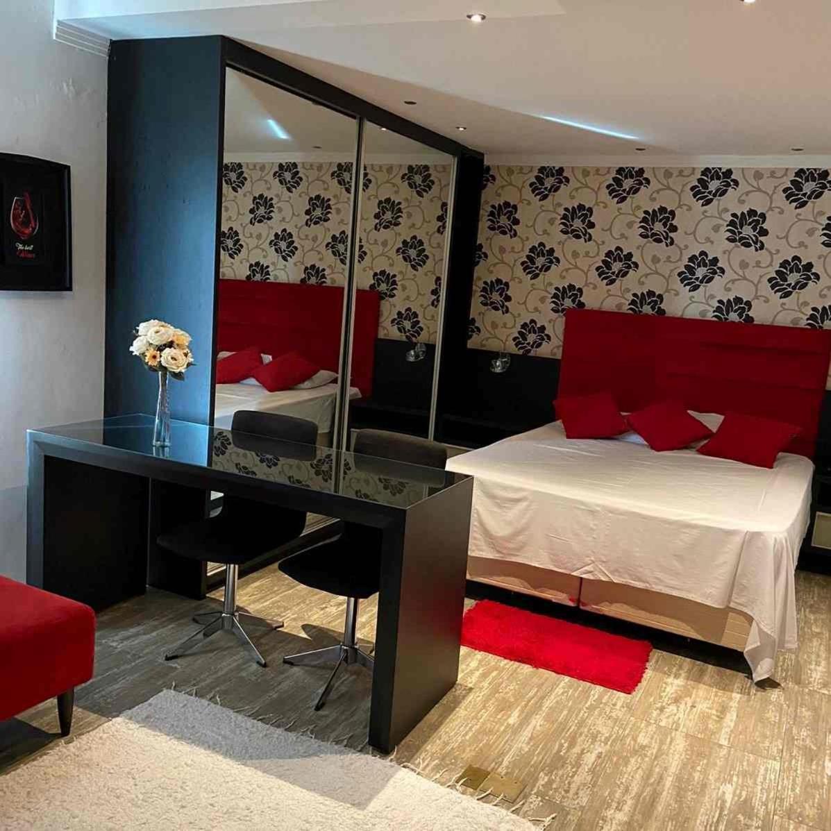 Suite with Spa Bath