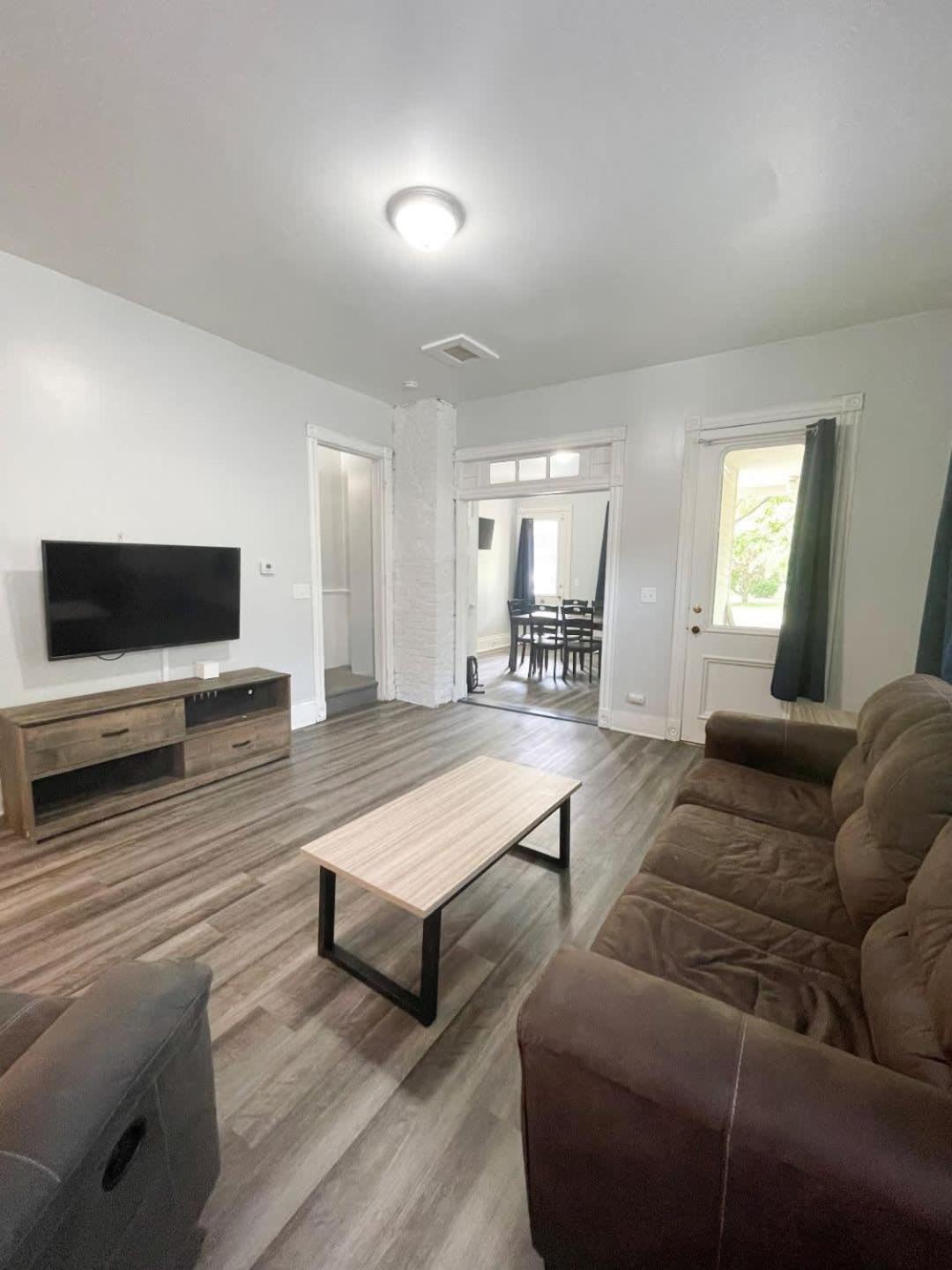 Apartment photo 1