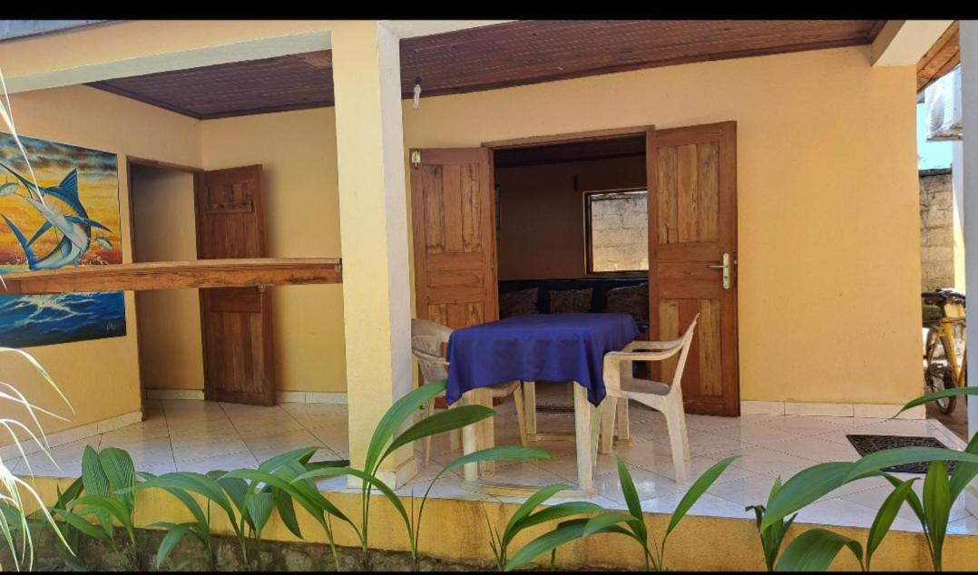 Bungalow With Patio photo 2