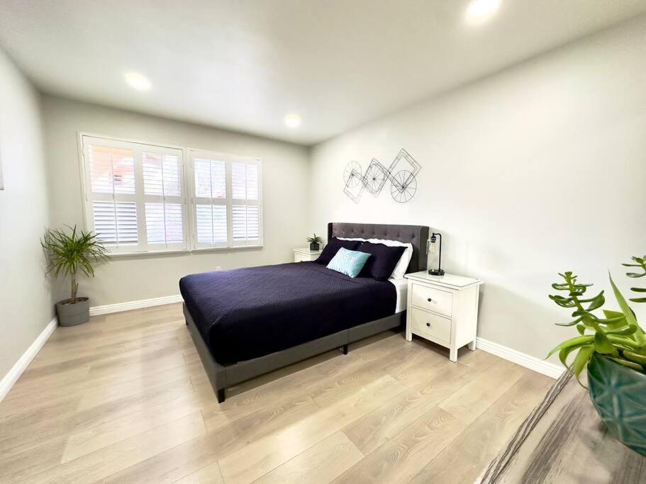 Four-Bedroom House photo 2