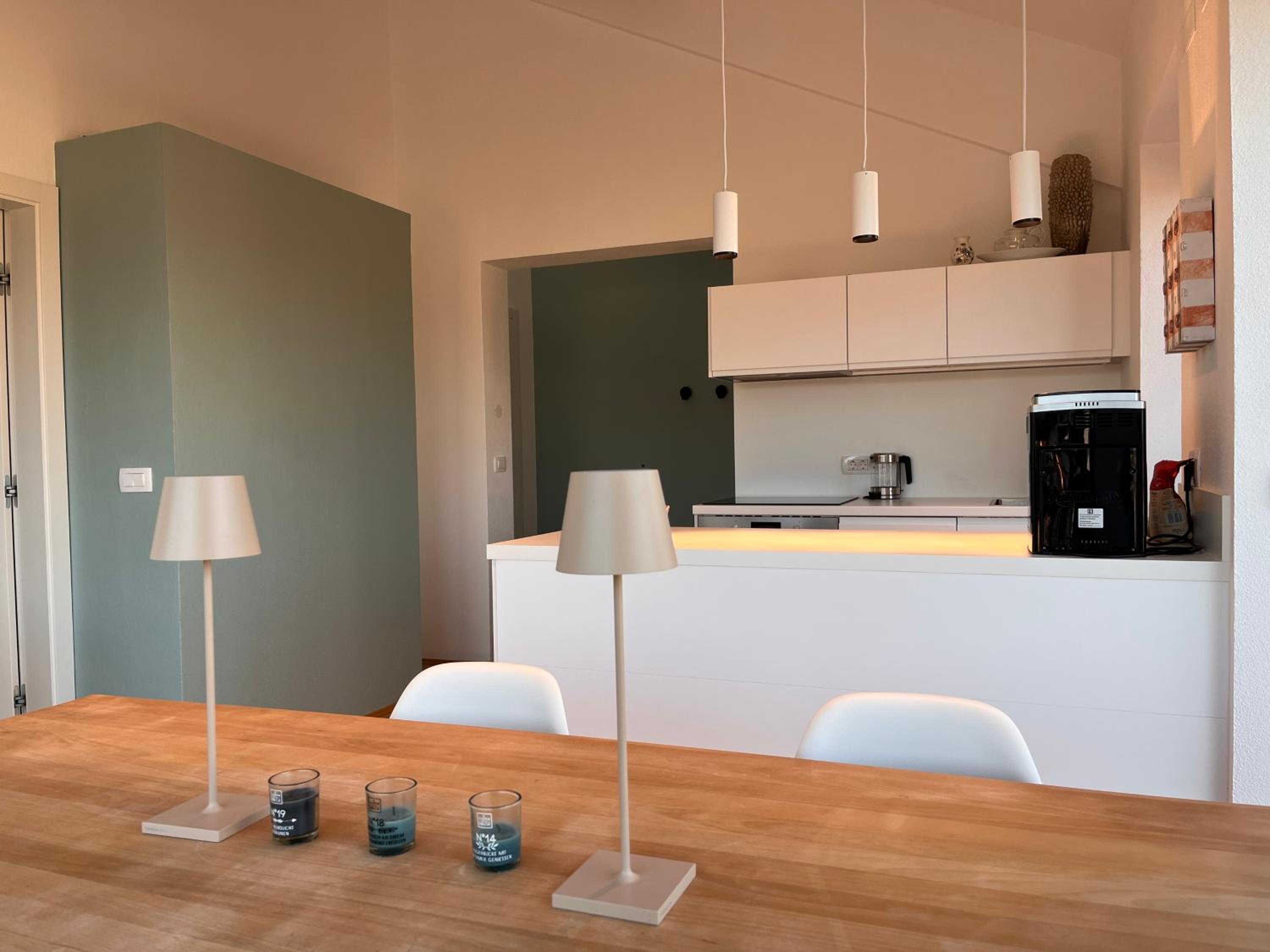 One-Bedroom Apartment - Photo 6