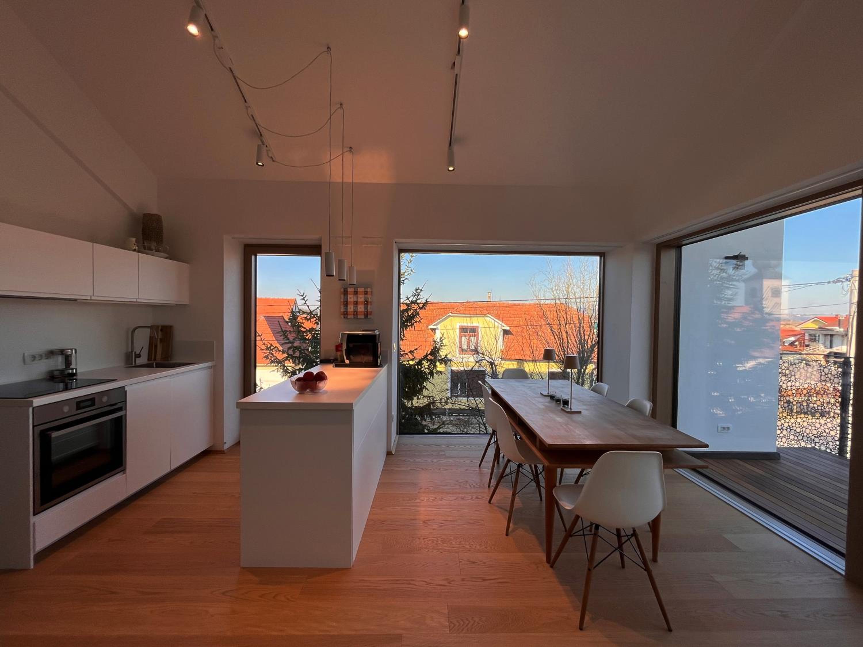 One-Bedroom Apartment - Photo 9