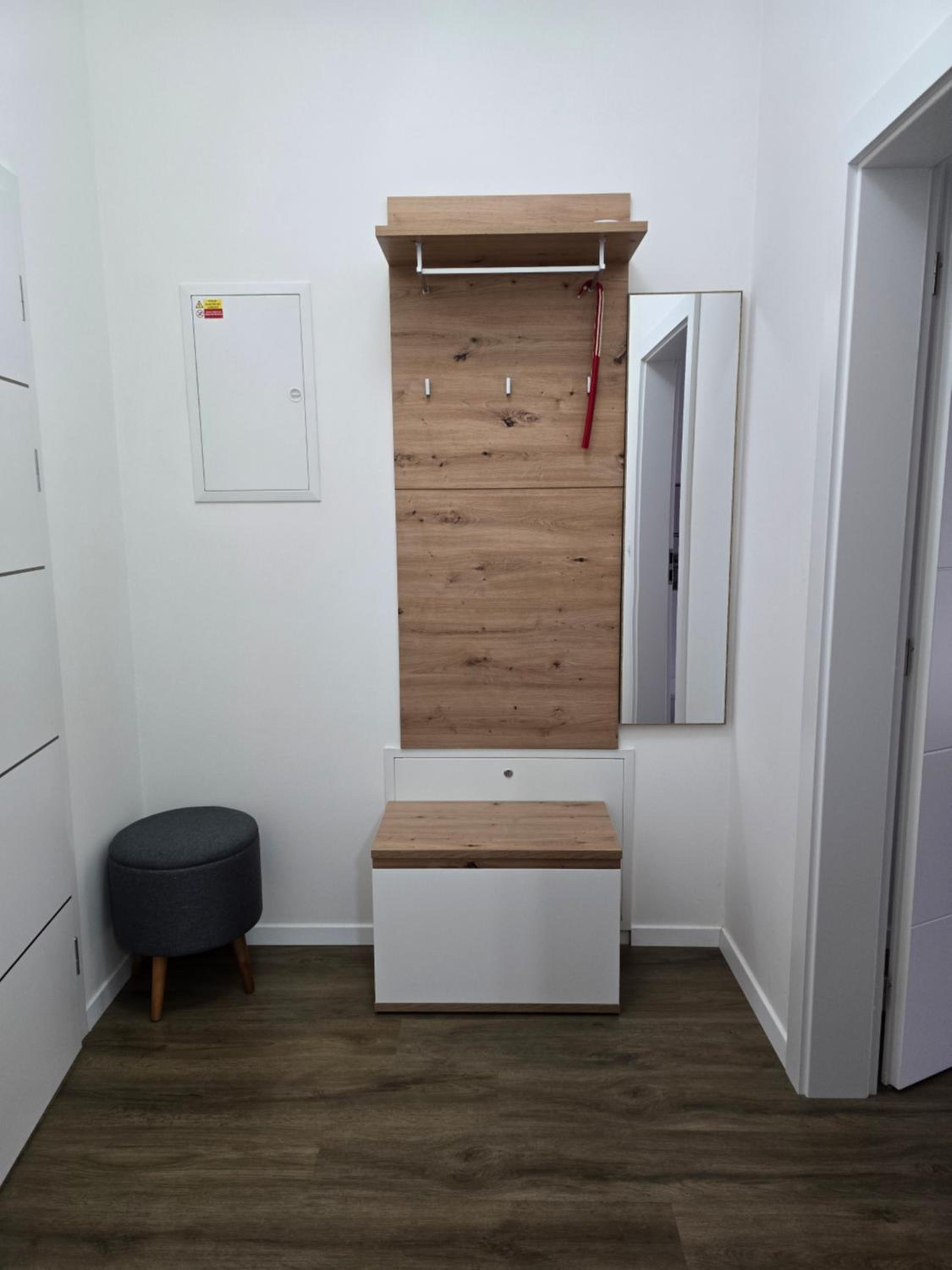 Apartment - Ground Floor photo 2