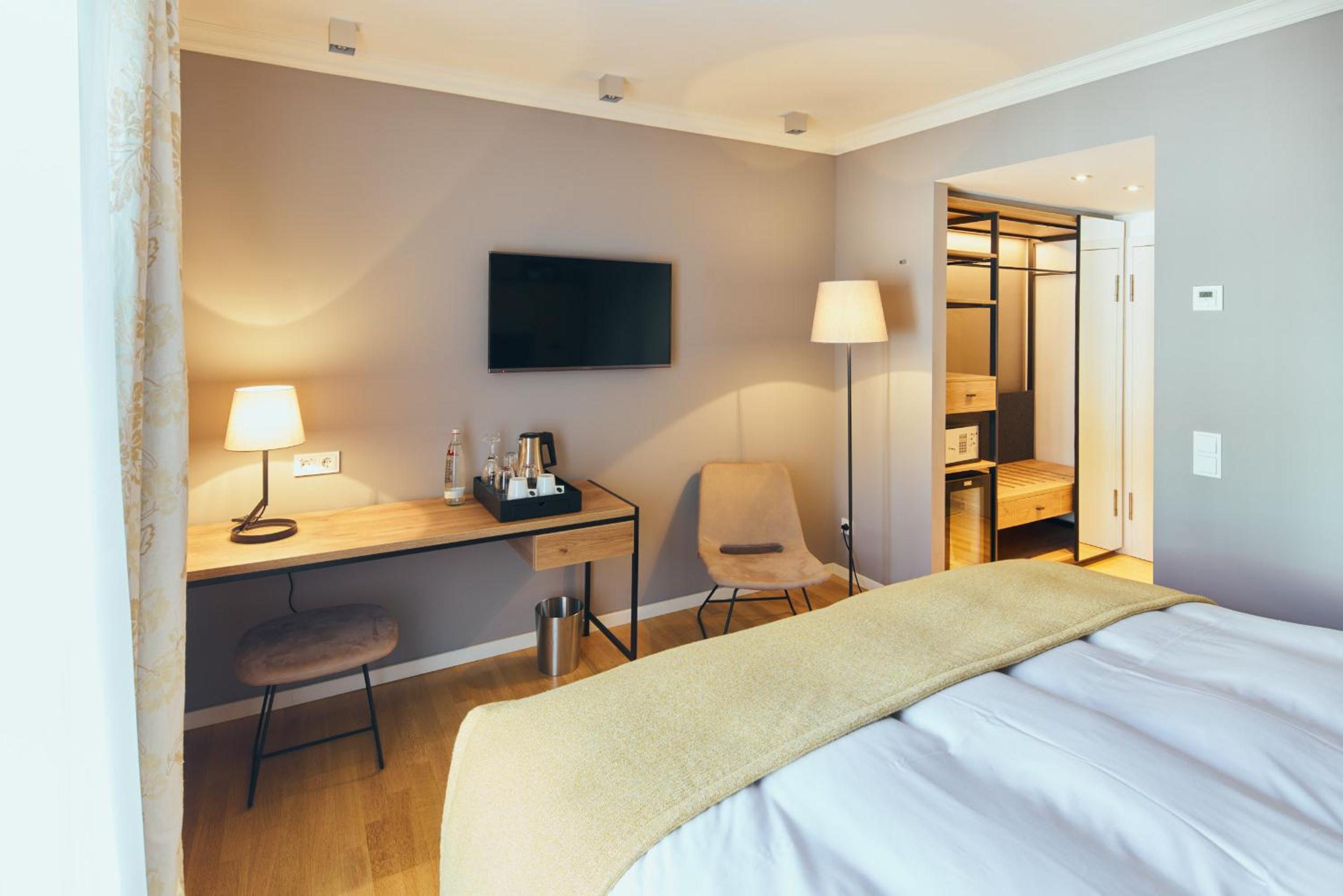 Superior Double Room with Courtyard View