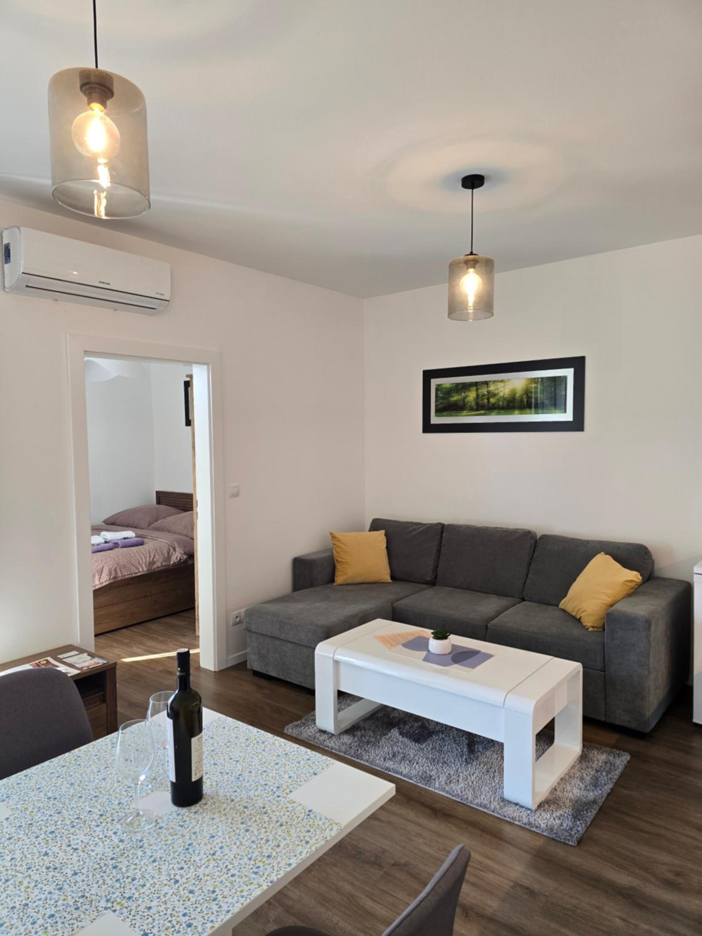 Apartment with Balcony photo 1