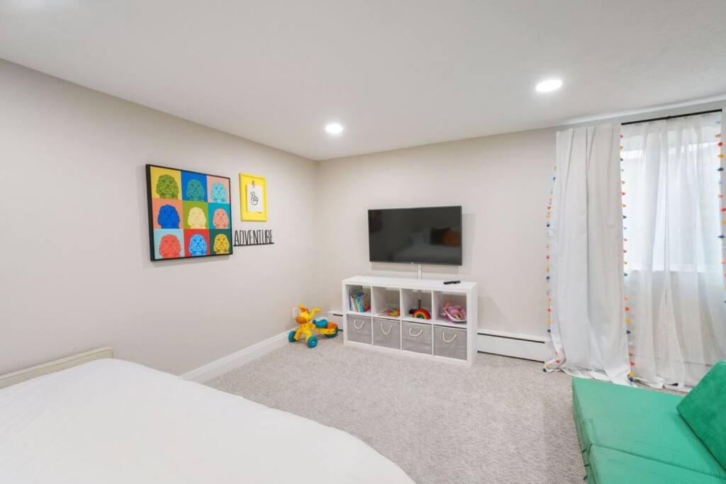 Four-Bedroom House photo 1