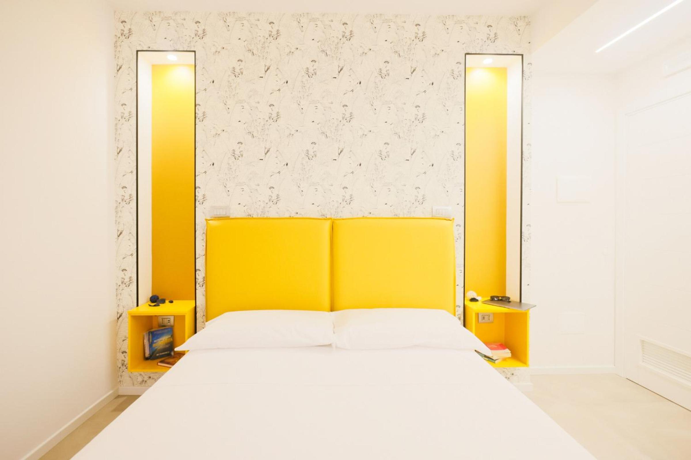 Large Double Room photo 1