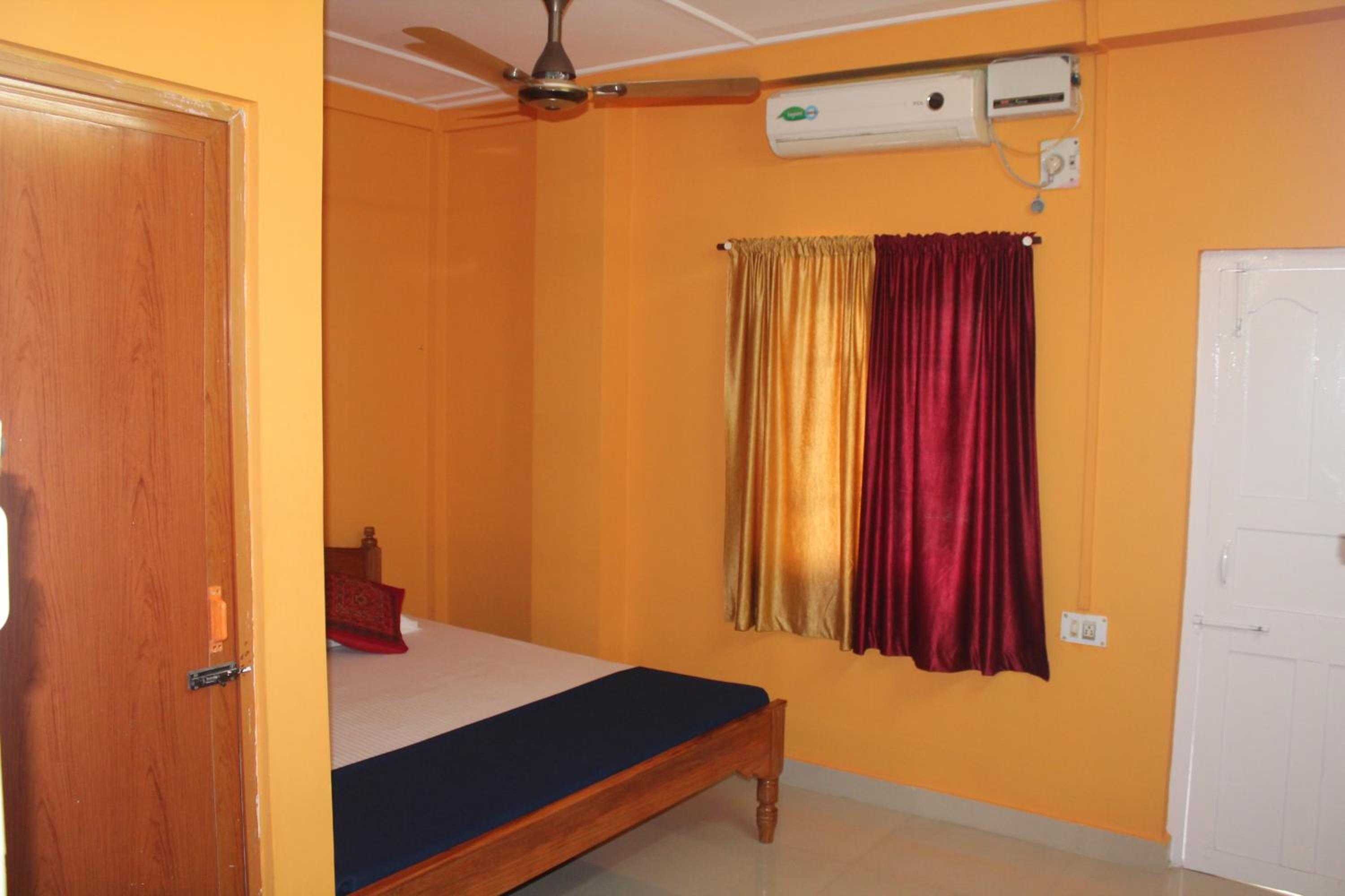 Deluxe Double Room photo 3