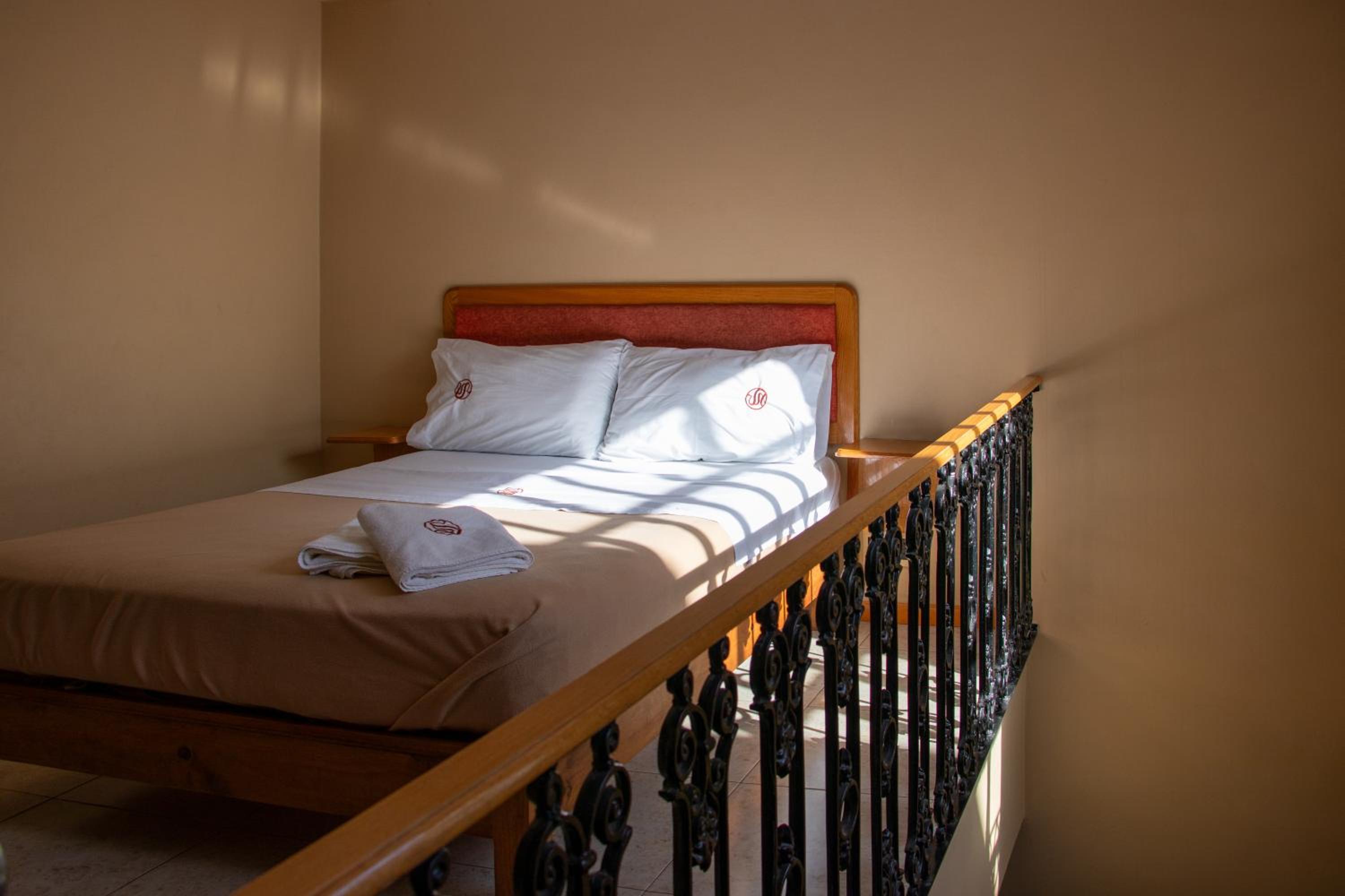 Duplex Quadruple Room
