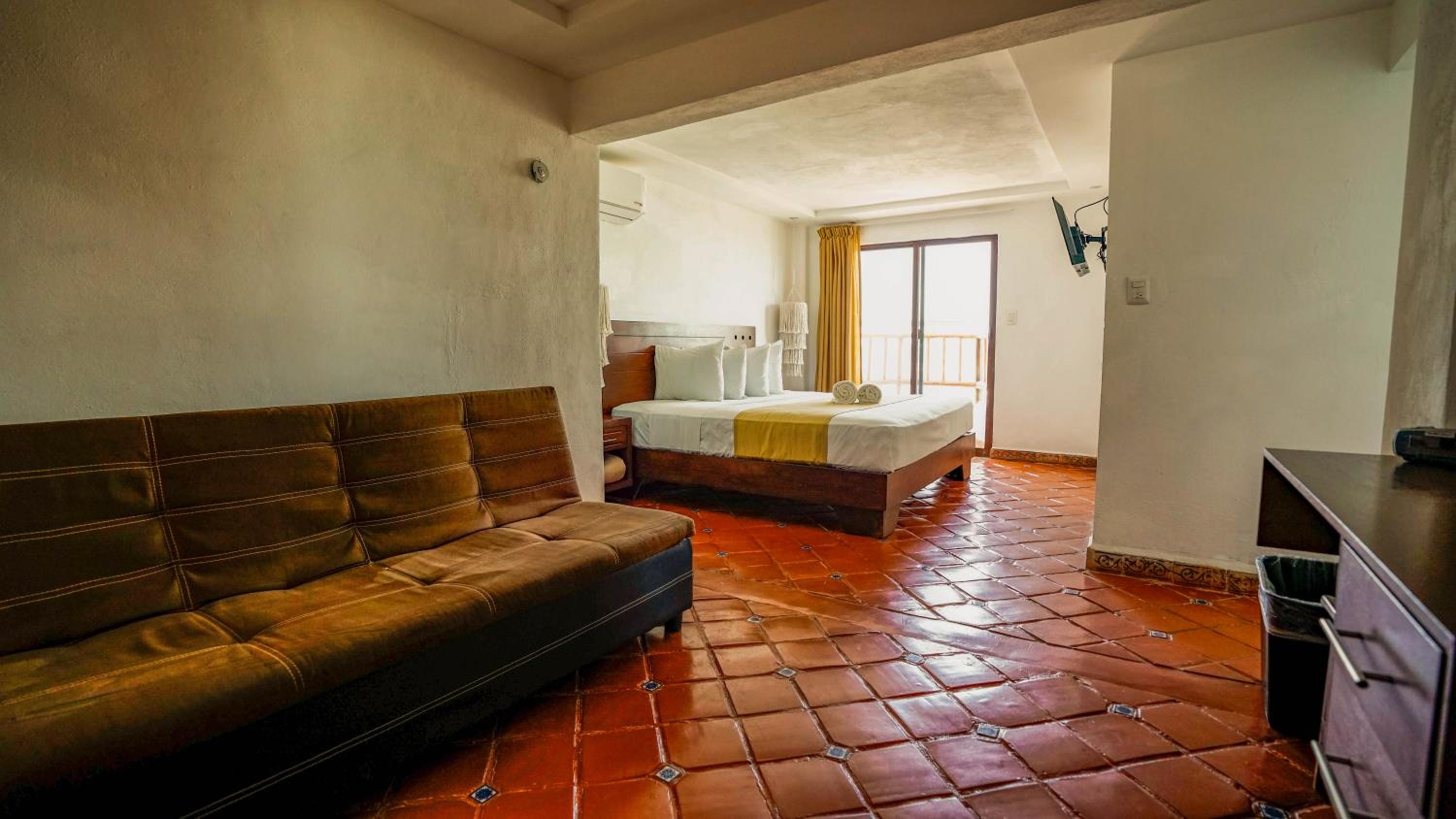 Triple Room with Garden View photo 1