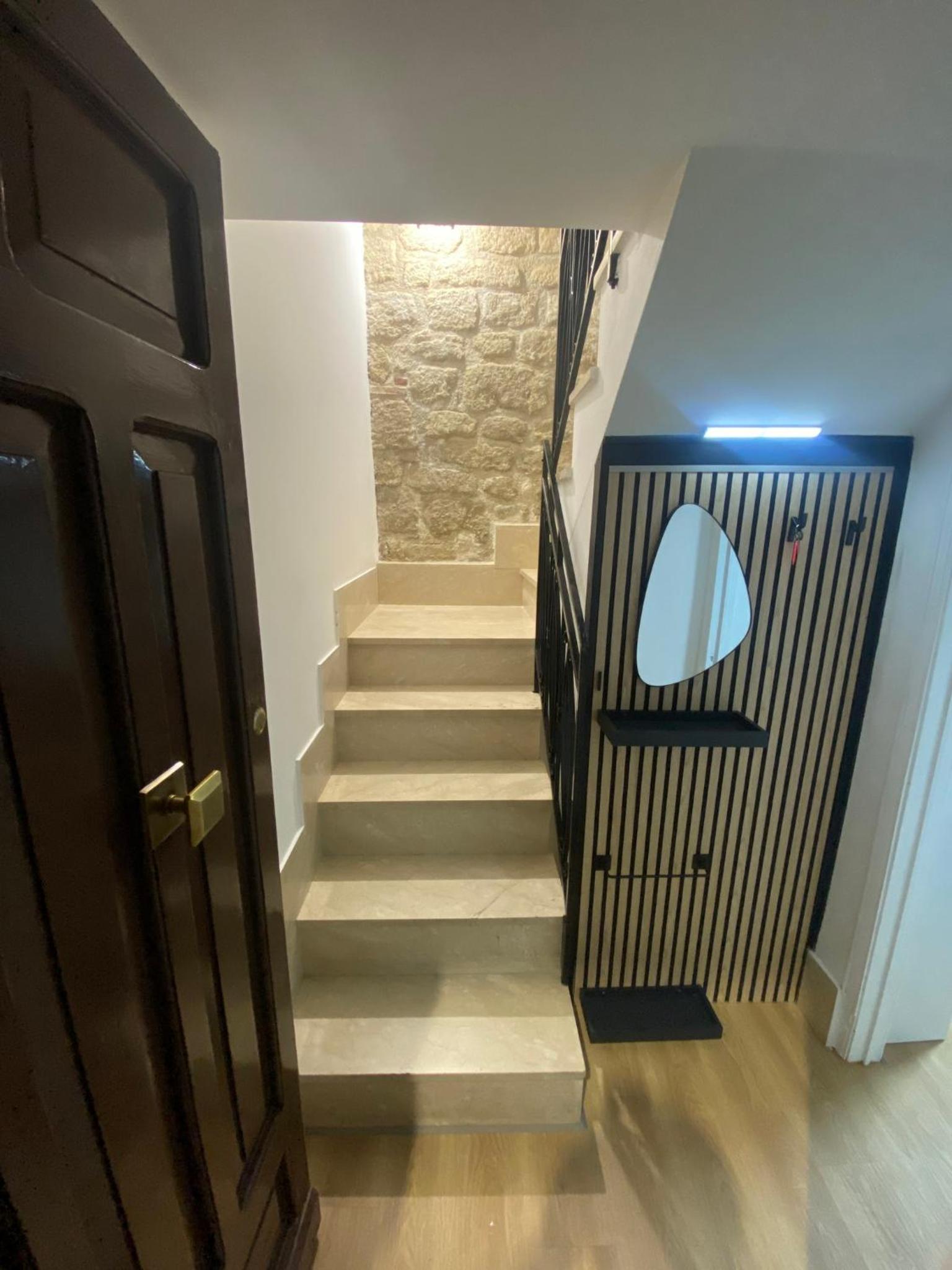 One-Bedroom House photo 2