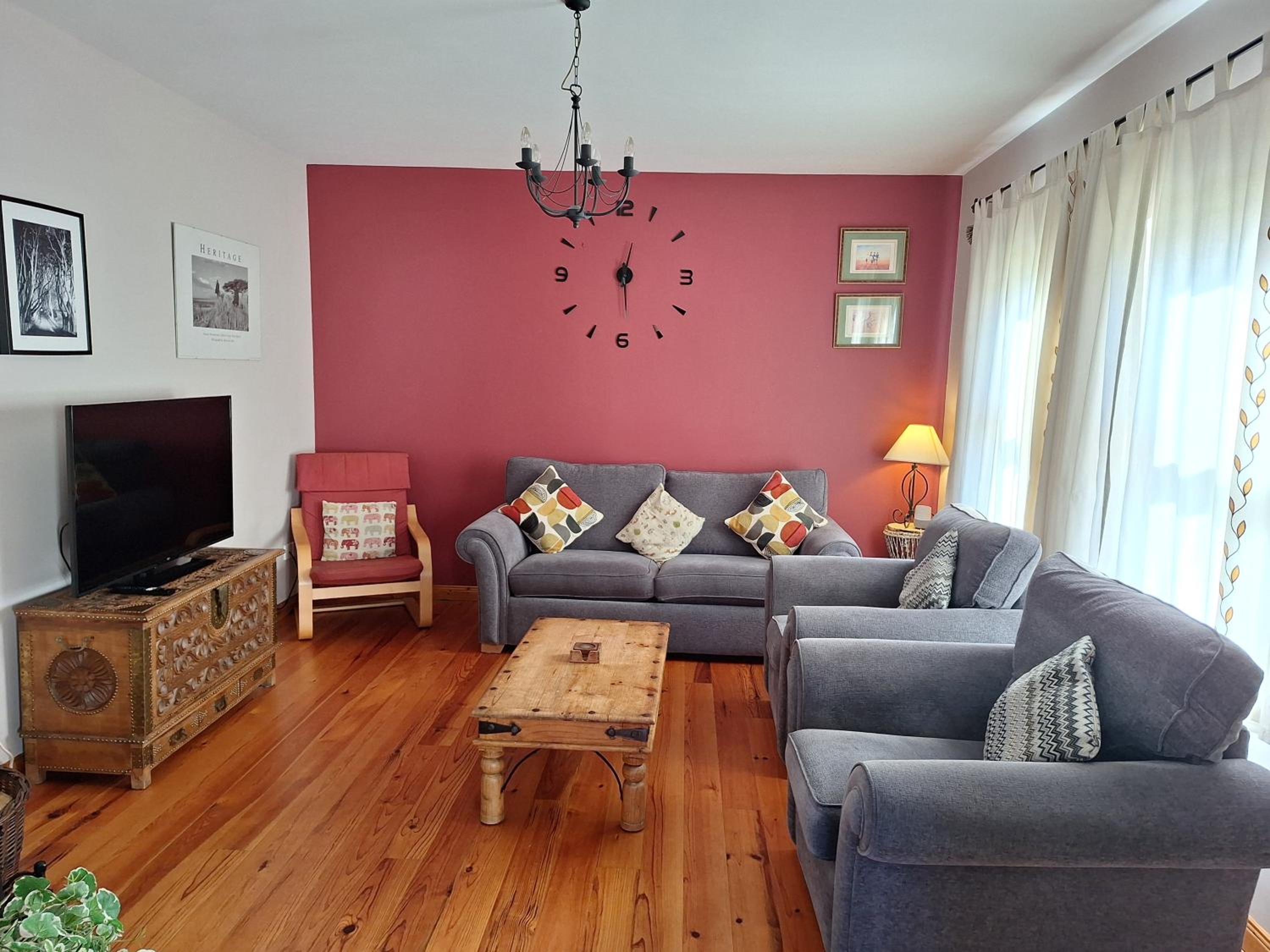 Three-Bedroom House photo 1