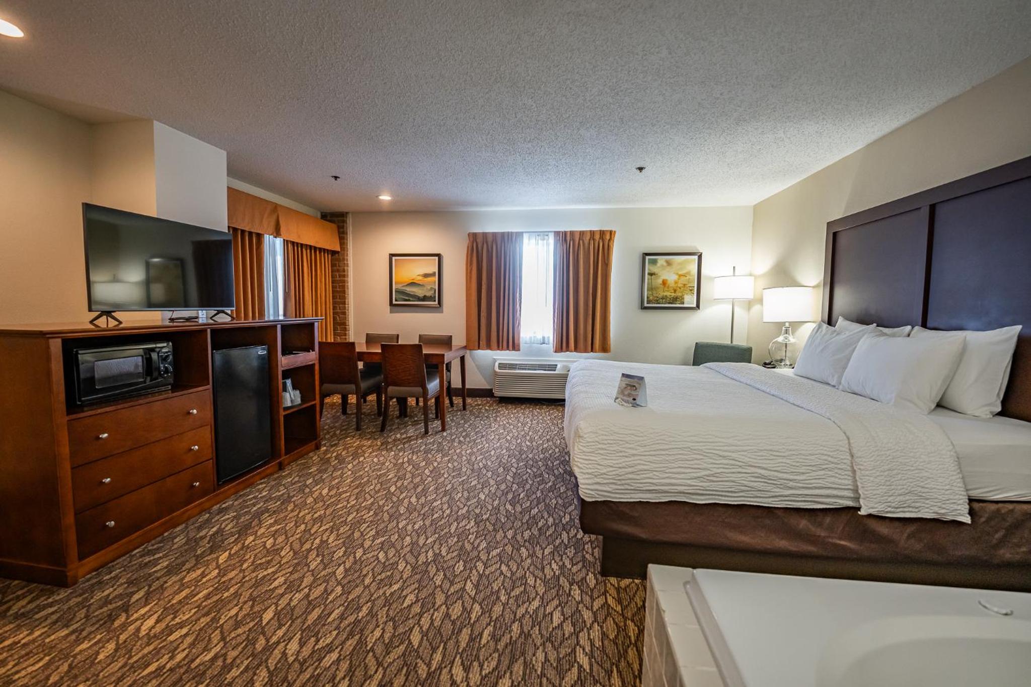 Honeymoon Suite