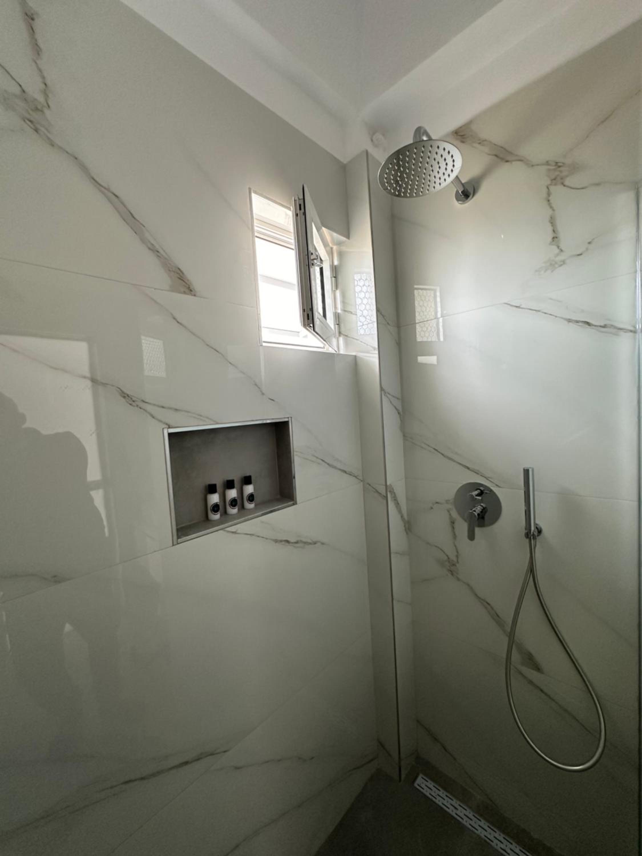Deluxe Triple Room photo 3