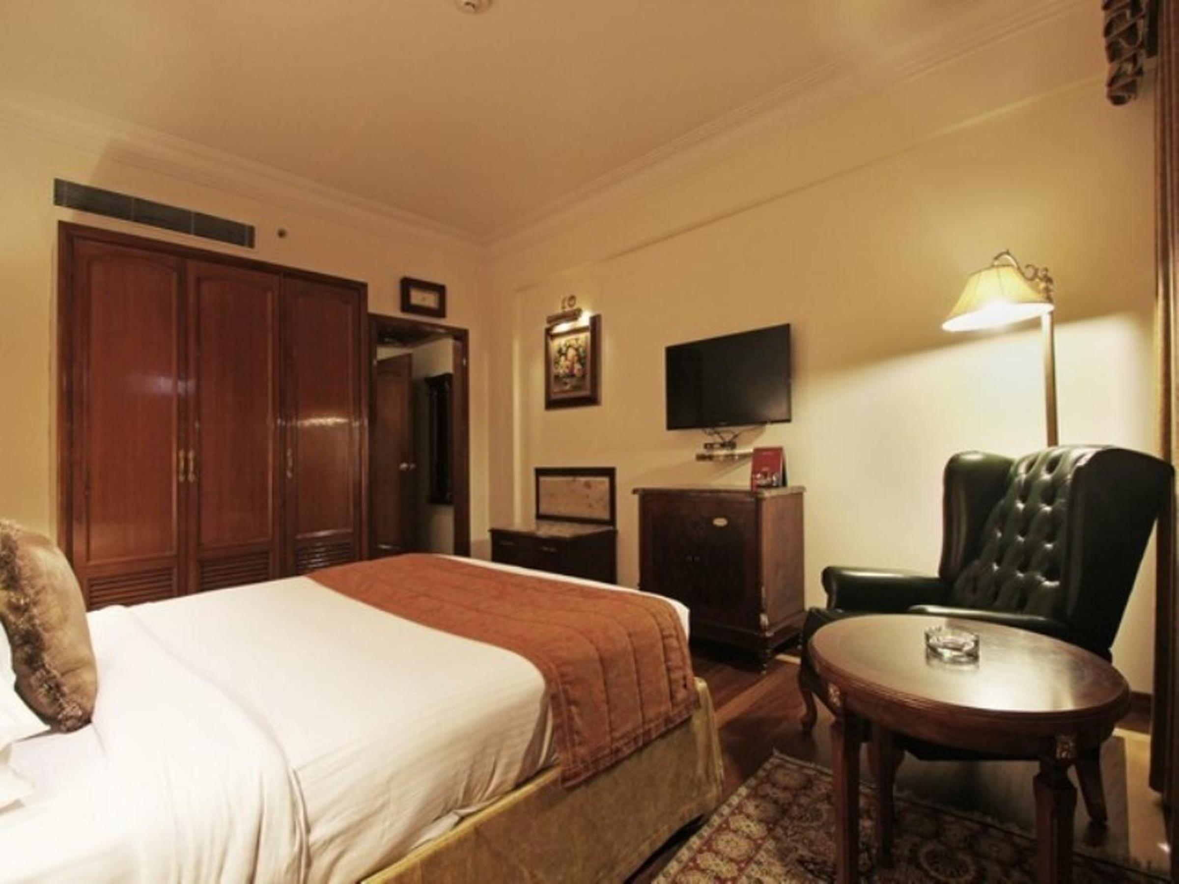 Executive Room - Photo 4