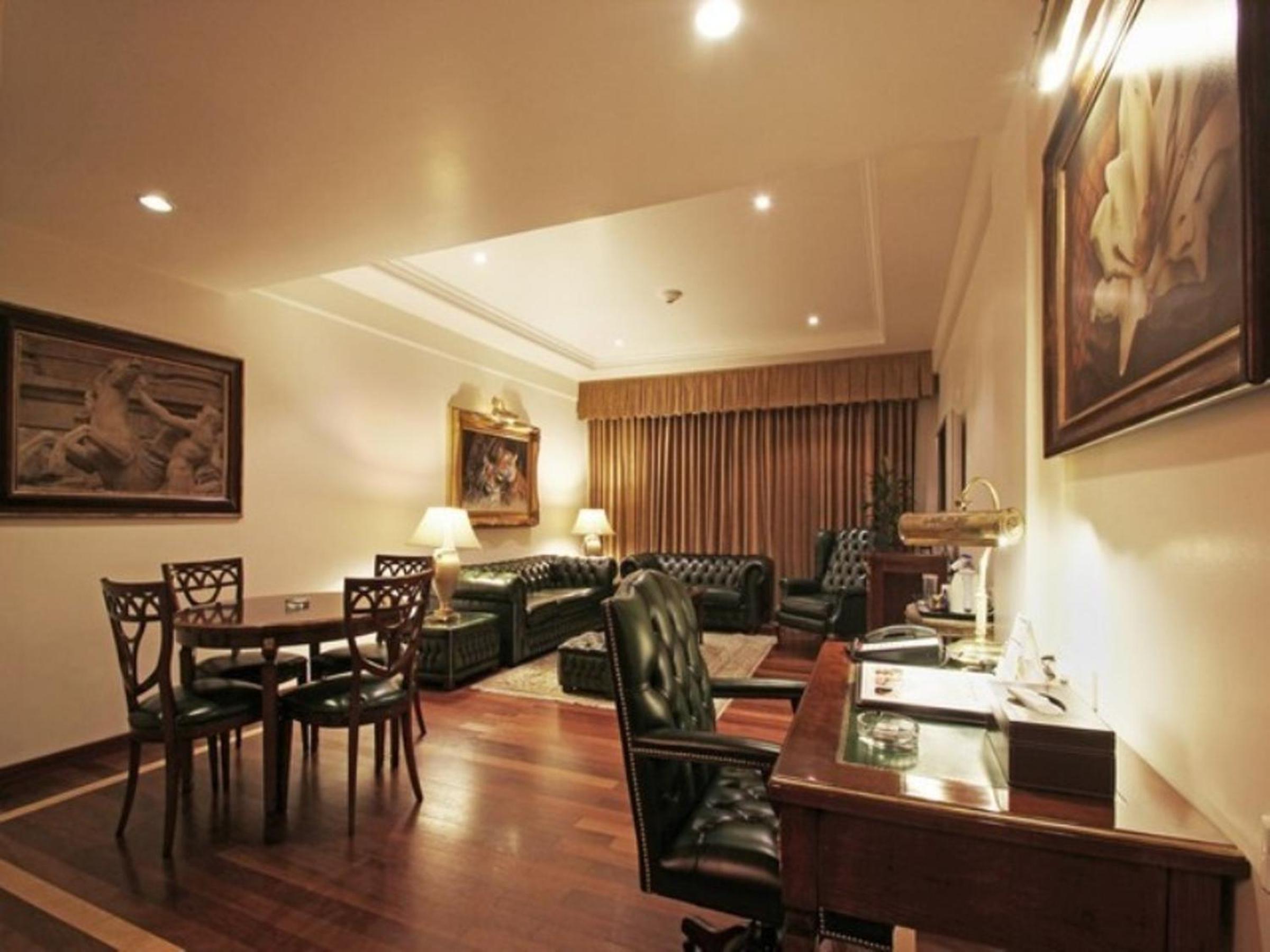 Deluxe Suite - Photo 6