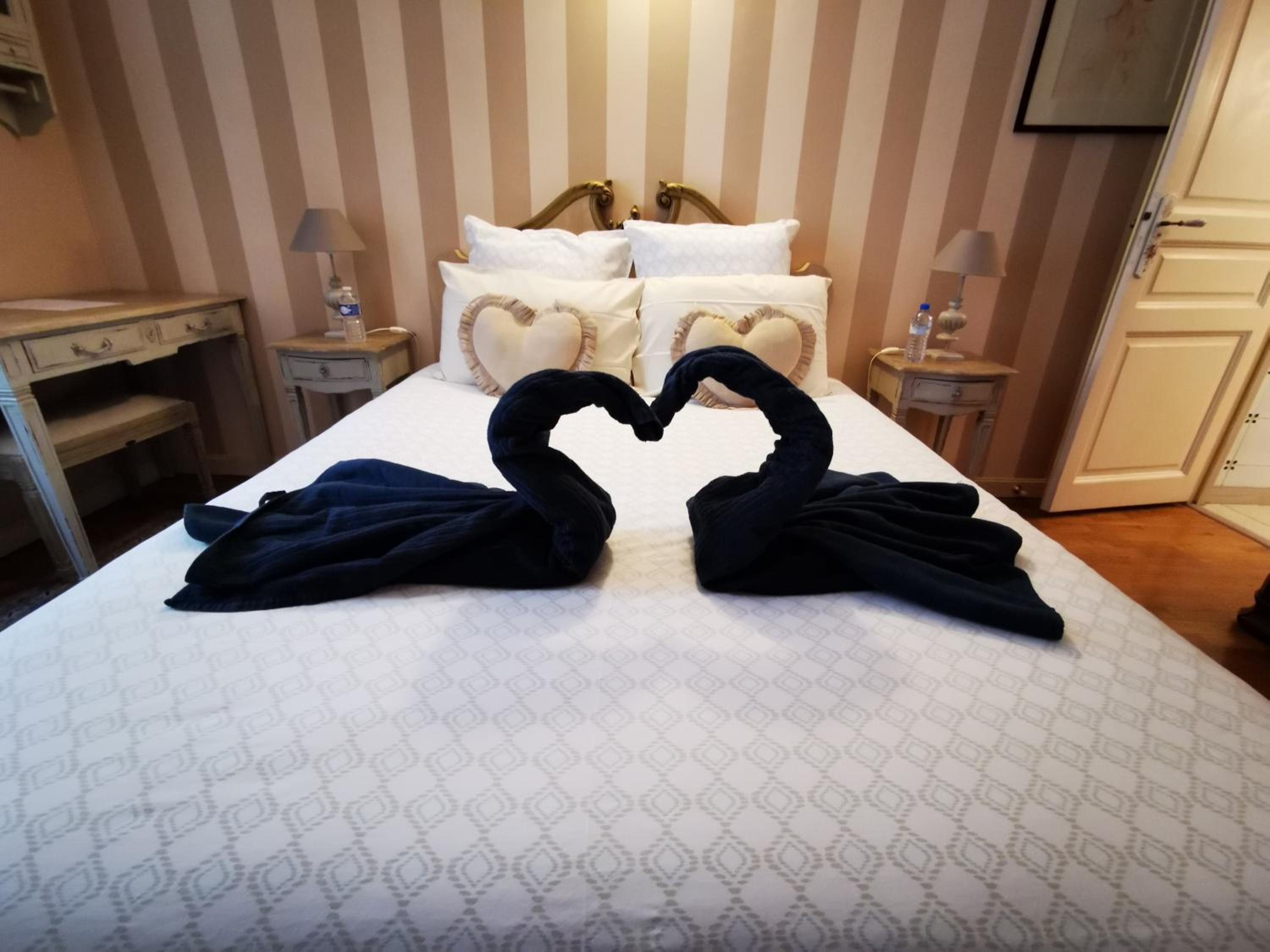 Standard Double Room - Photo 3