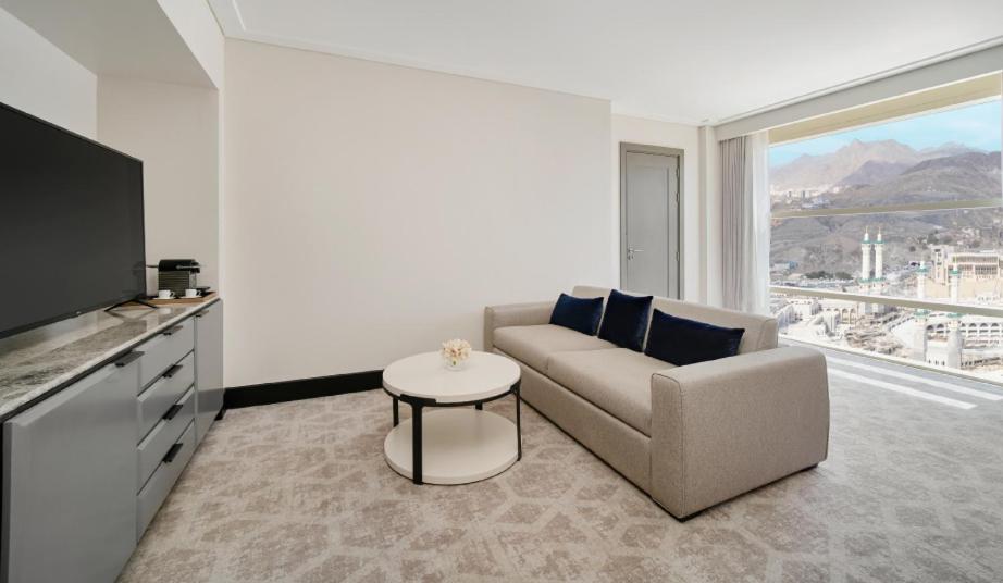Panoramic Suite Haram View