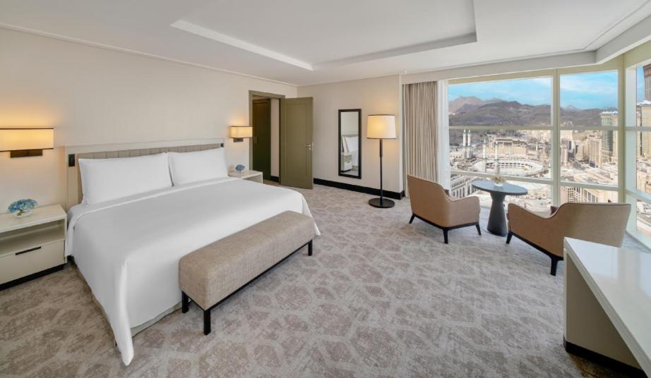 Panoramic Suite Haram View