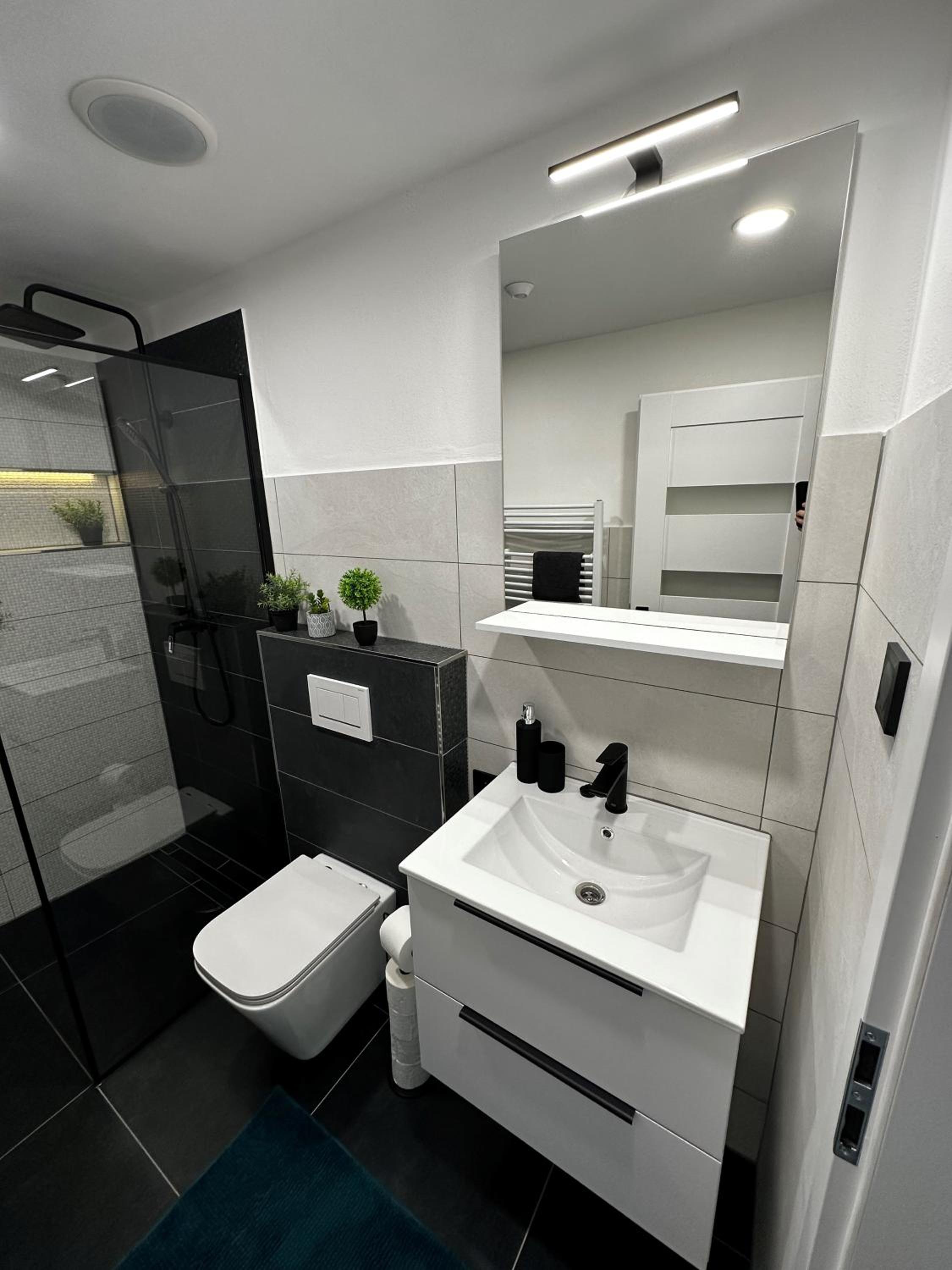 Deluxe Double Studio - Photo 9