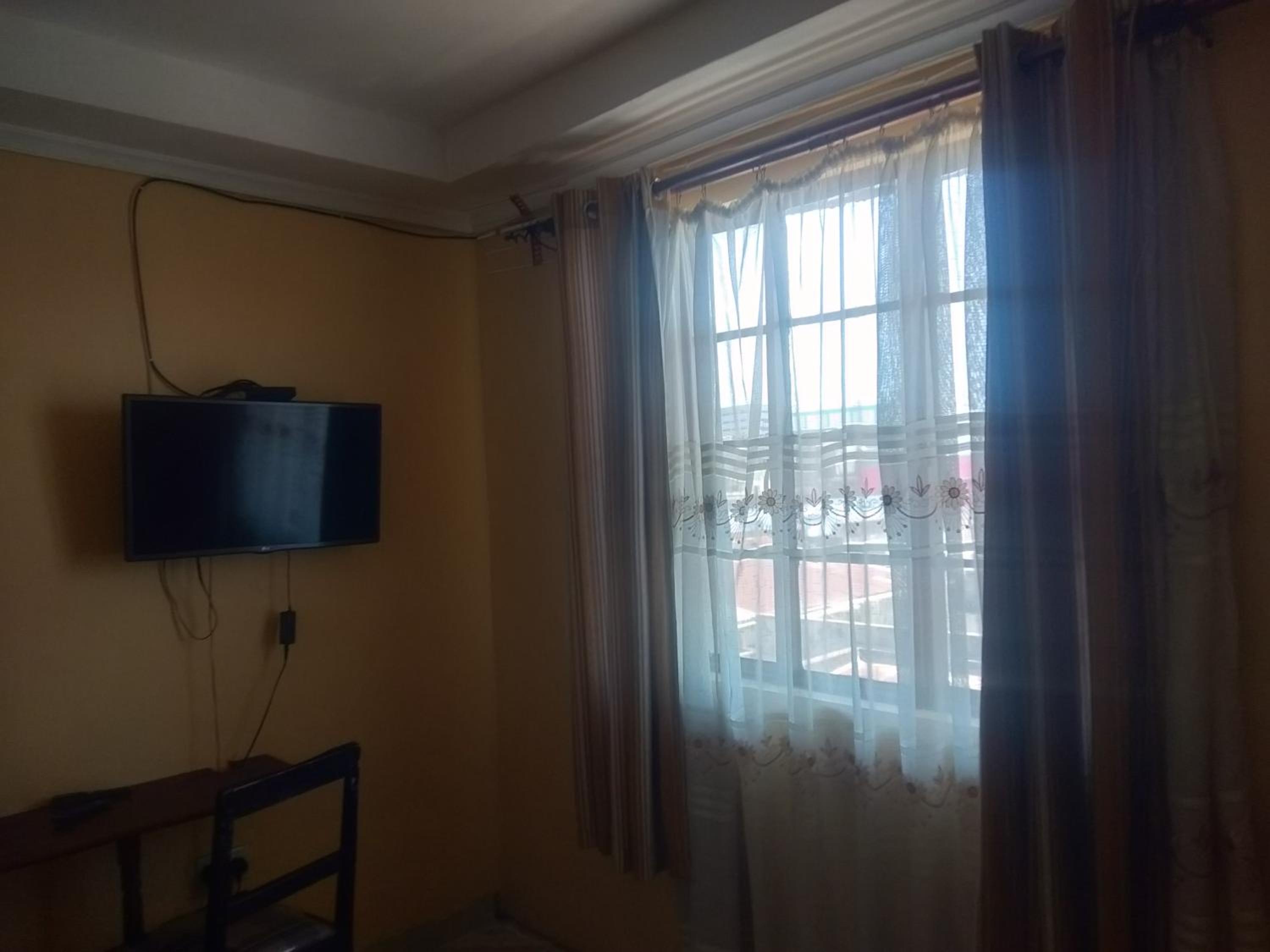 Suite with Lake View