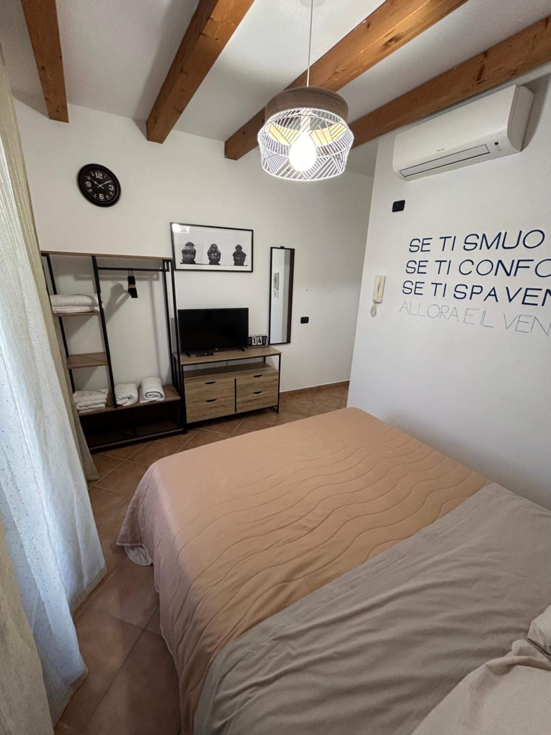 One-Bedroom House