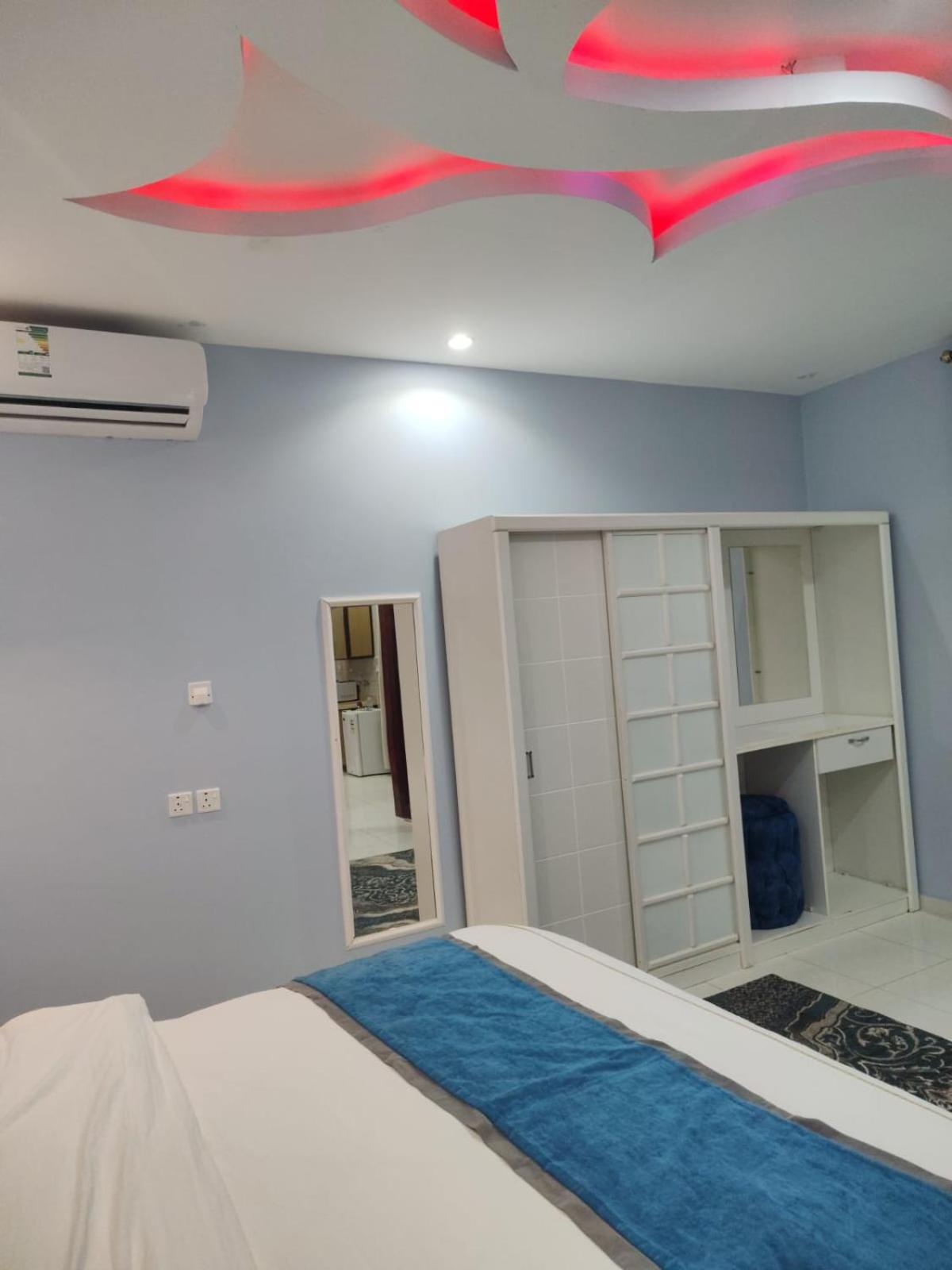 One-Bedroom Suite