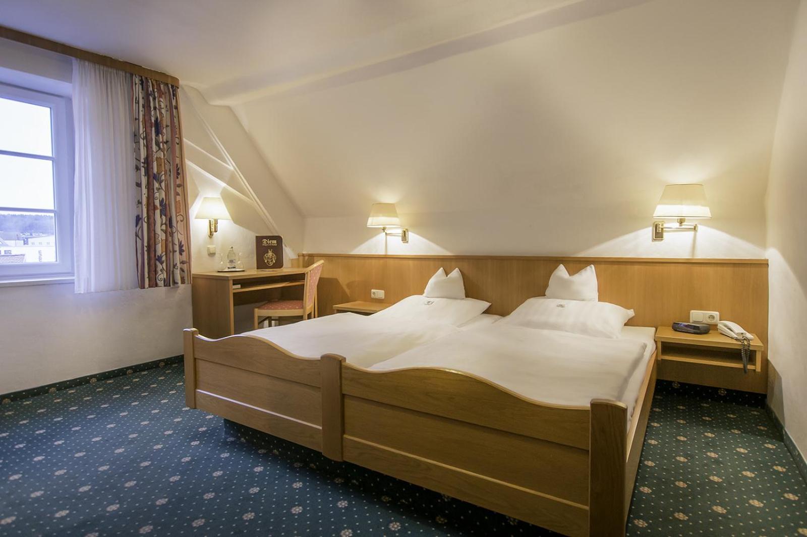 Double Room - Photo 13